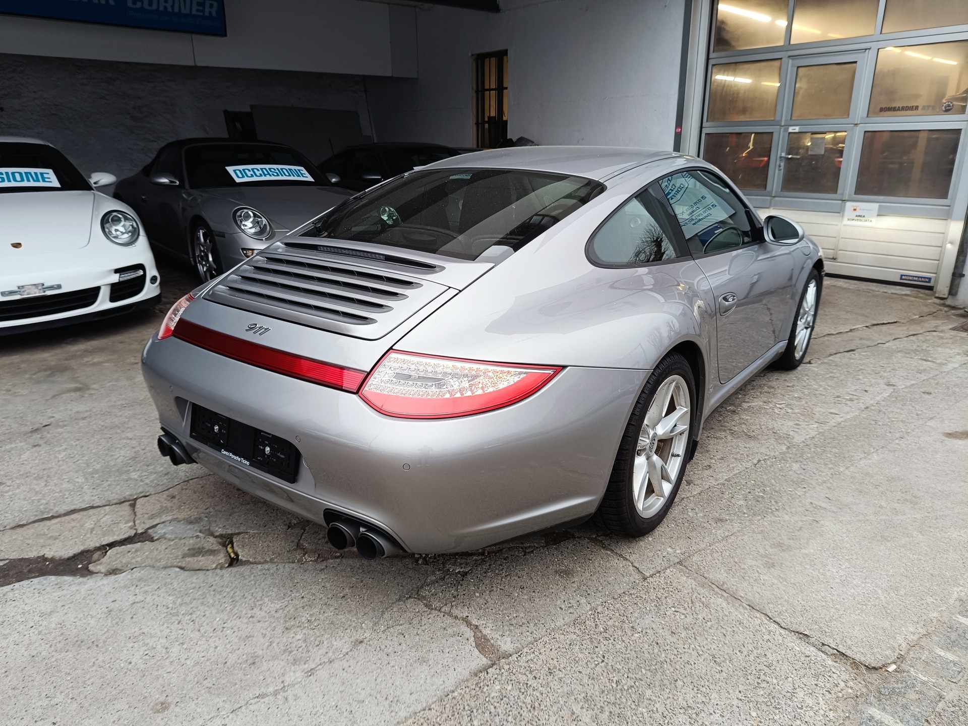 PORSCHE 911 Carrera 4S PDK-image-2