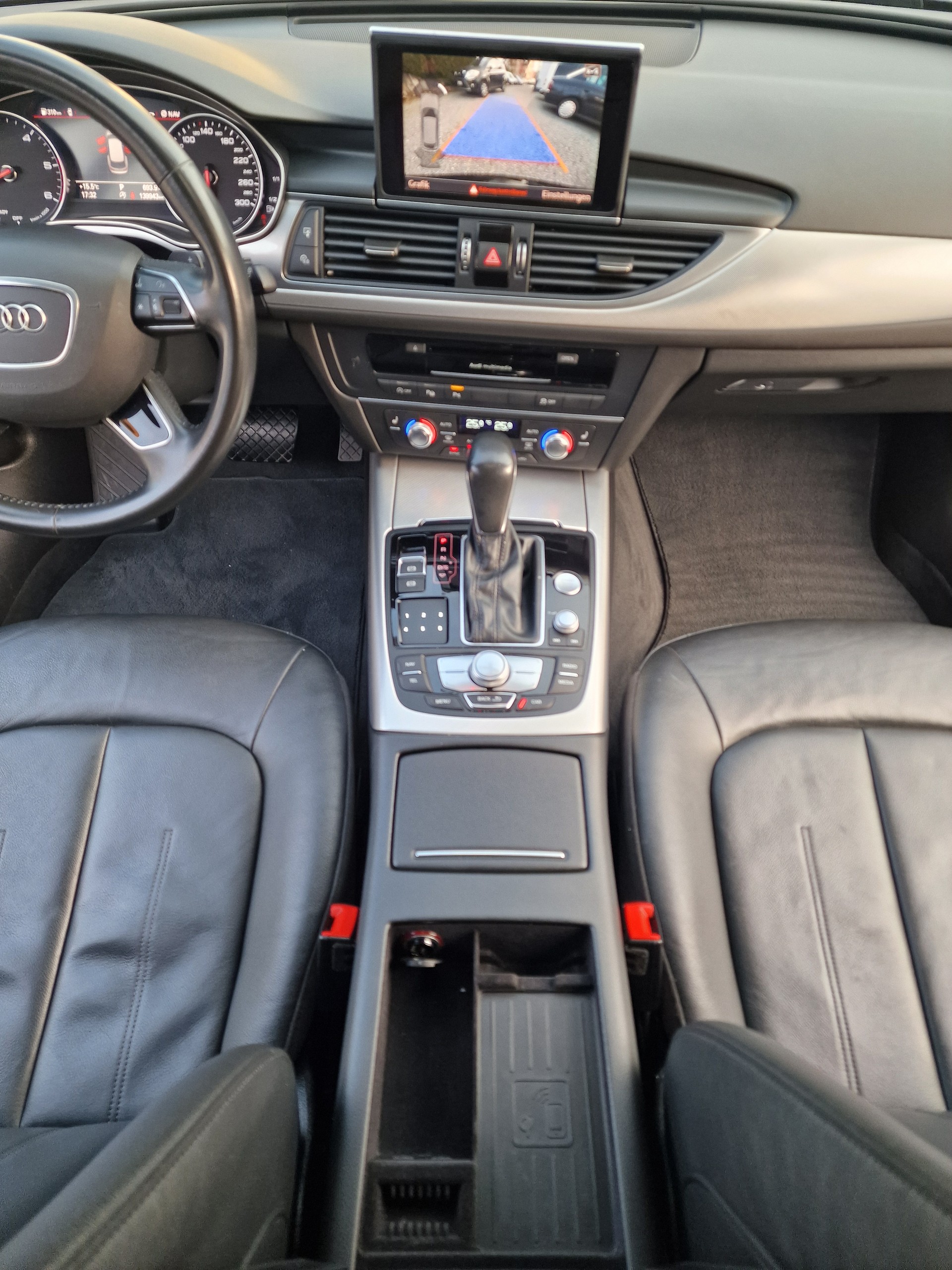 AUDI A6 Avant 2.0 TDI-image-21