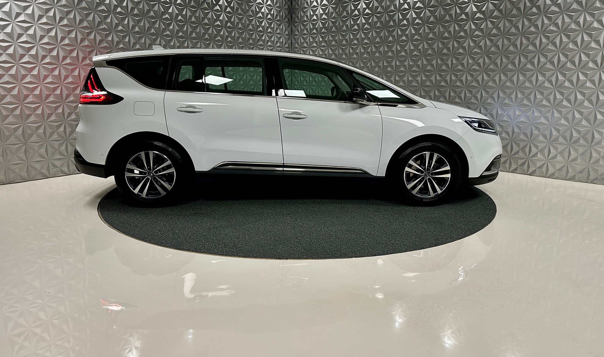 RENAULT Espace 2.0 dCi Business EDC-showroom-element-3