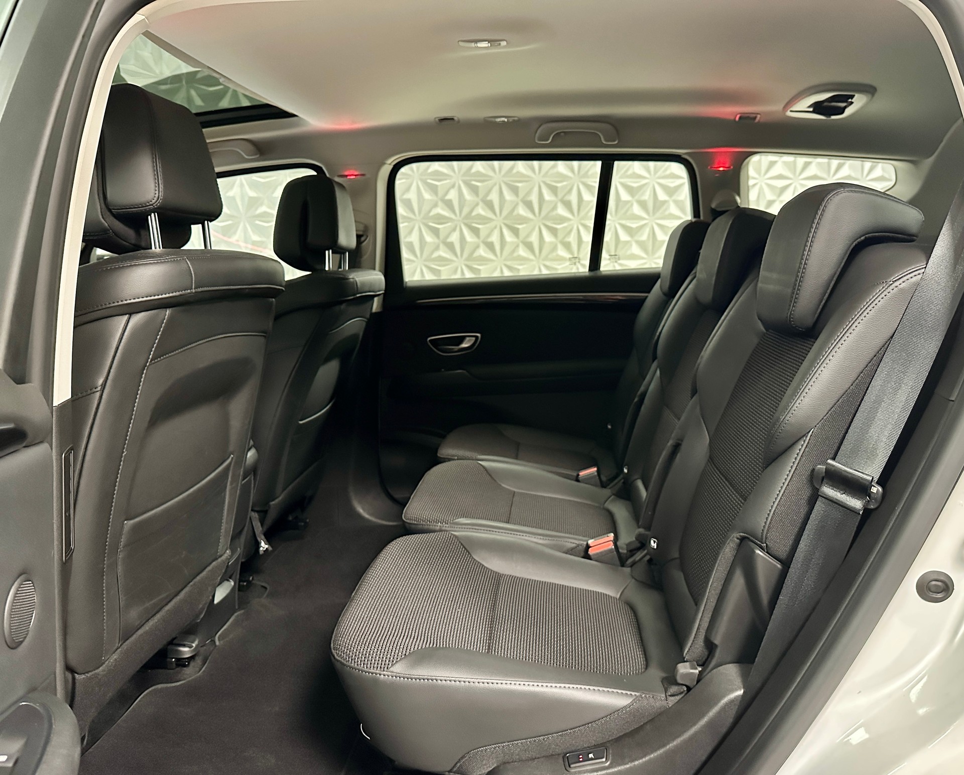 RENAULT Espace 2.0 dCi Business EDC-image-14