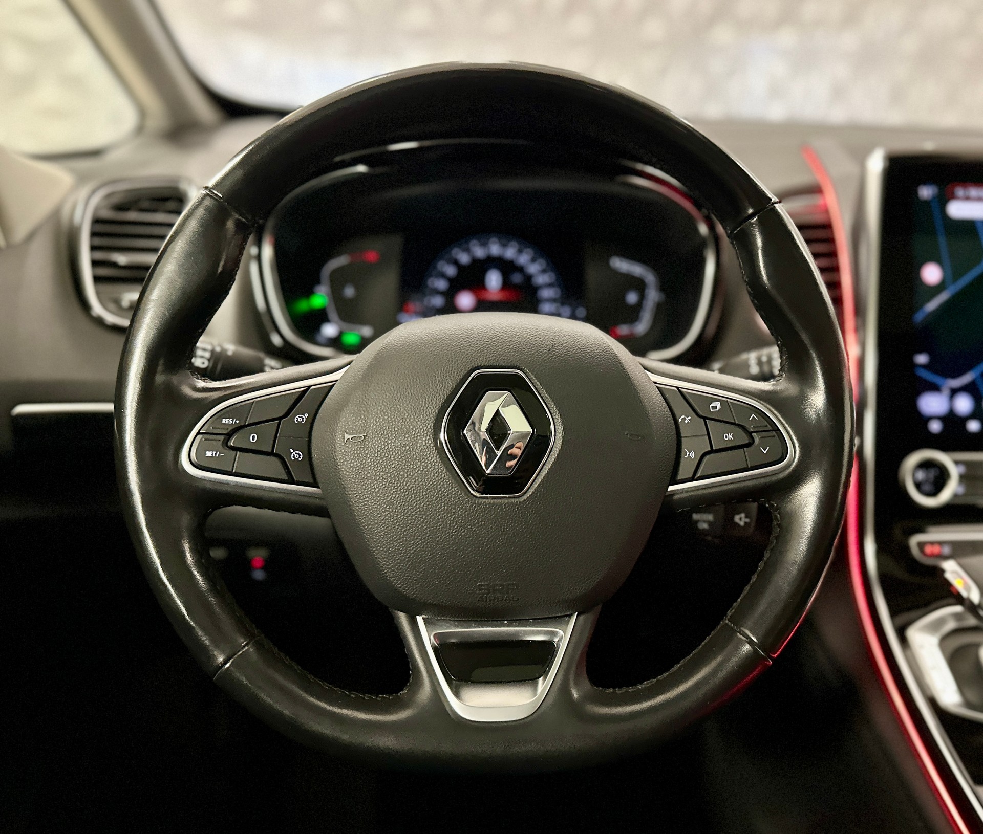 RENAULT Espace 2.0 dCi Business EDC-image-25