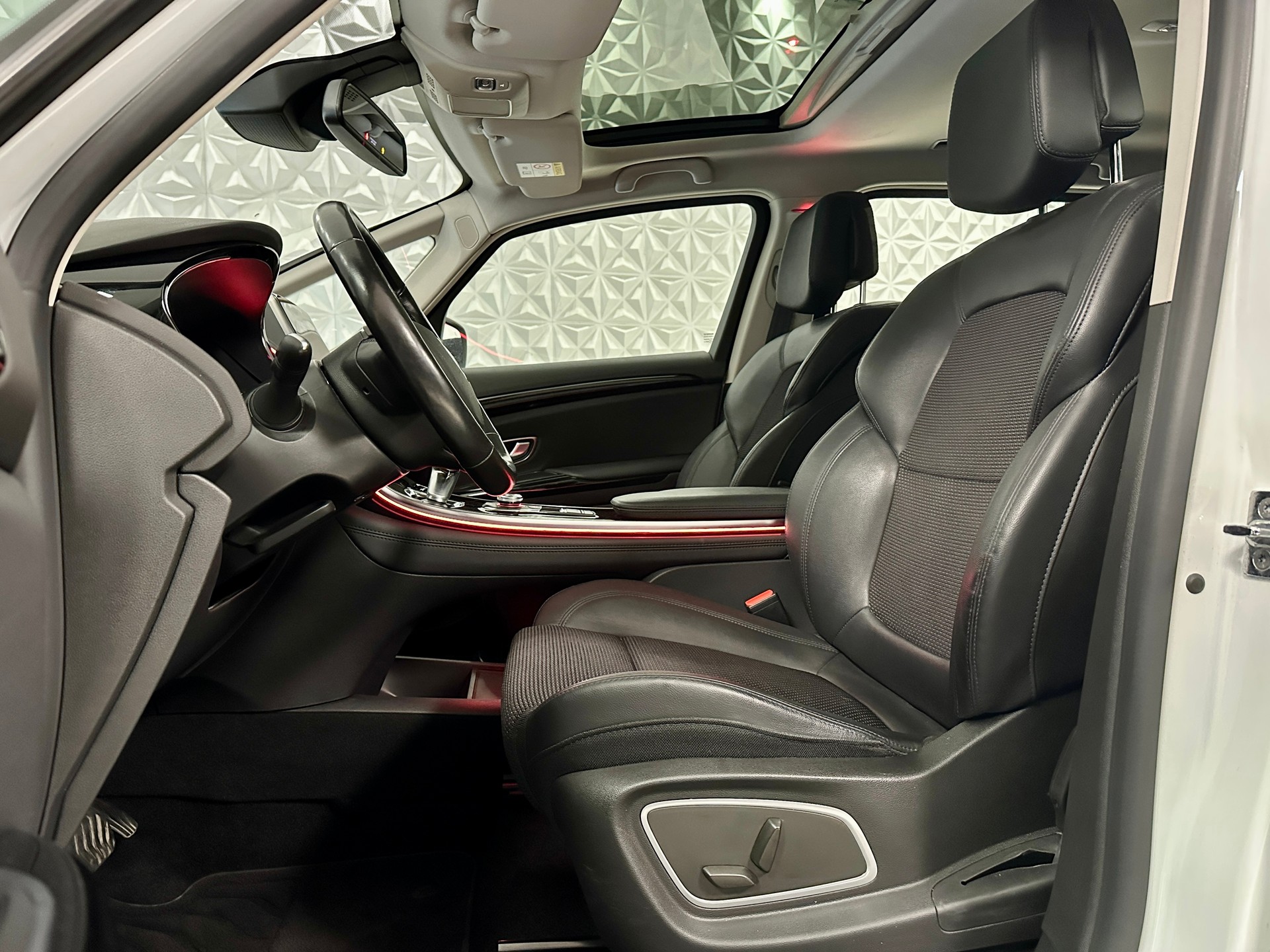 RENAULT Espace 2.0 dCi Business EDC-image-10
