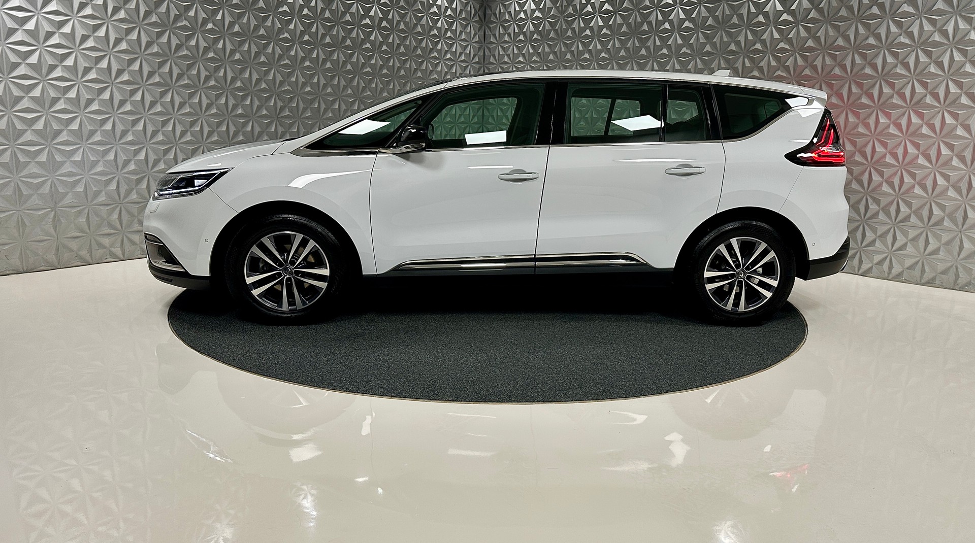 RENAULT Espace 2.0 dCi Business EDC-image-7