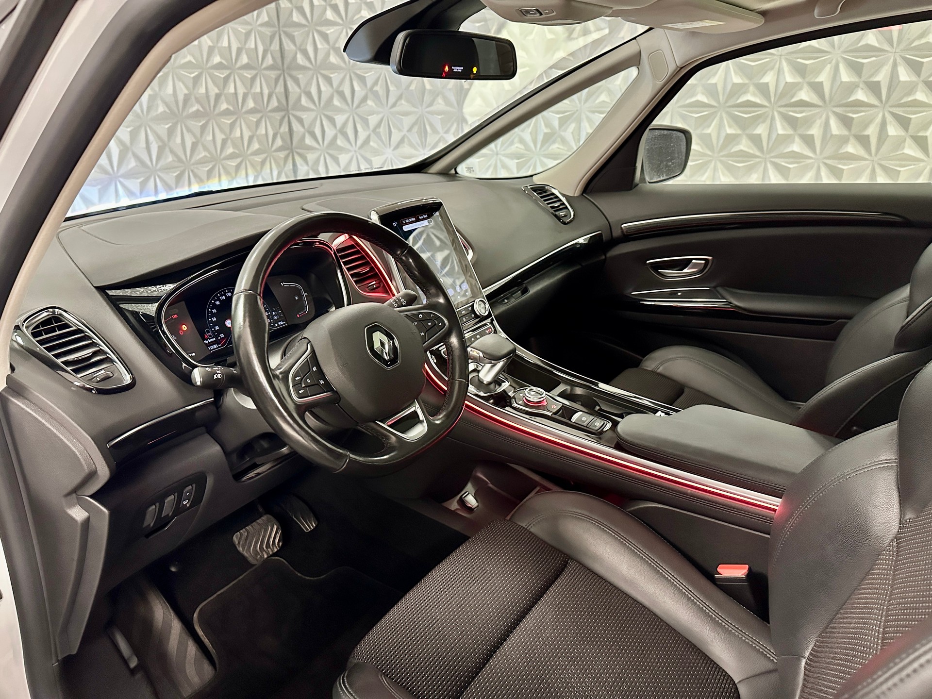 RENAULT Espace 2.0 dCi Business EDC-image-9