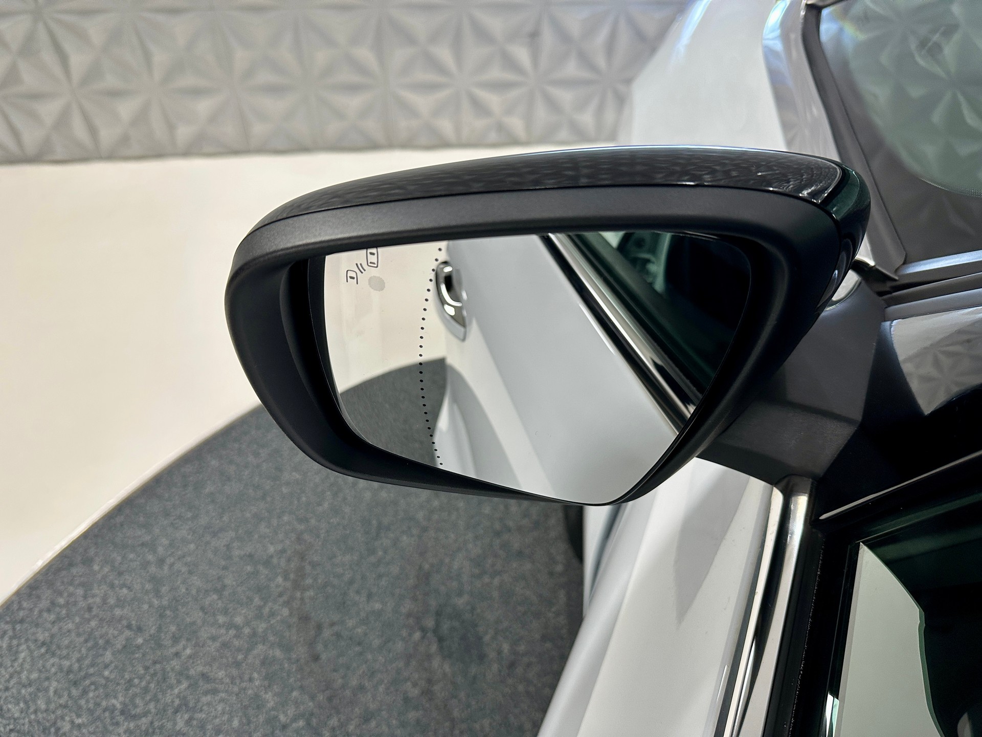 RENAULT Espace 2.0 dCi Business EDC-image-13