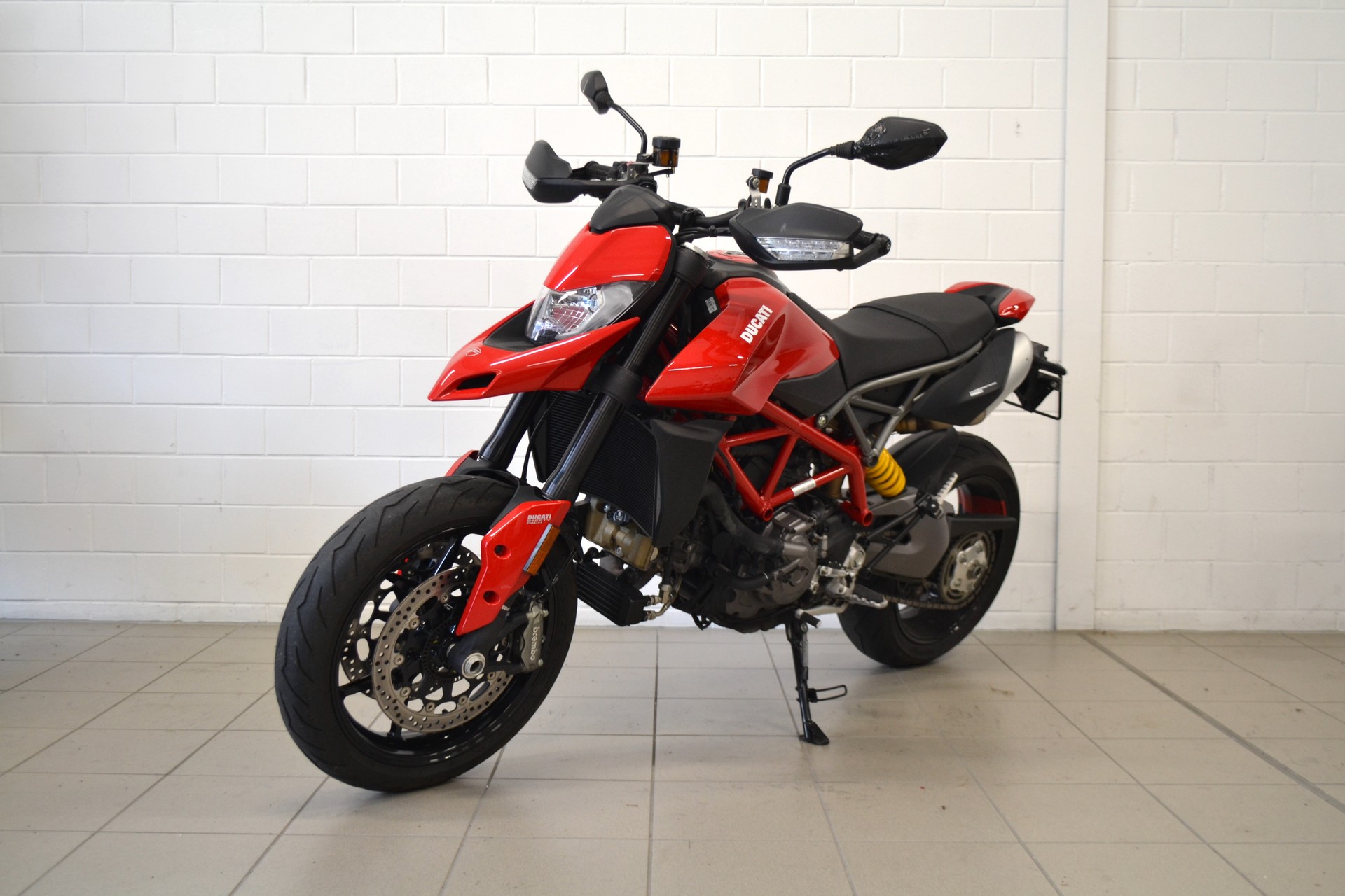 DUCATI Hypermotard 950-image-1