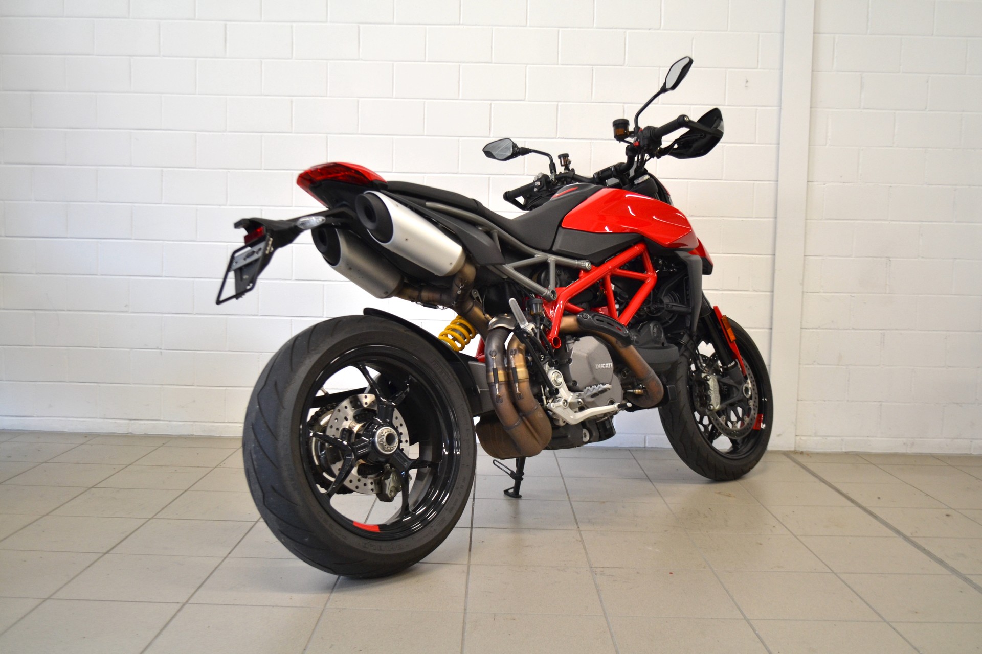 DUCATI Hypermotard 950-image-3