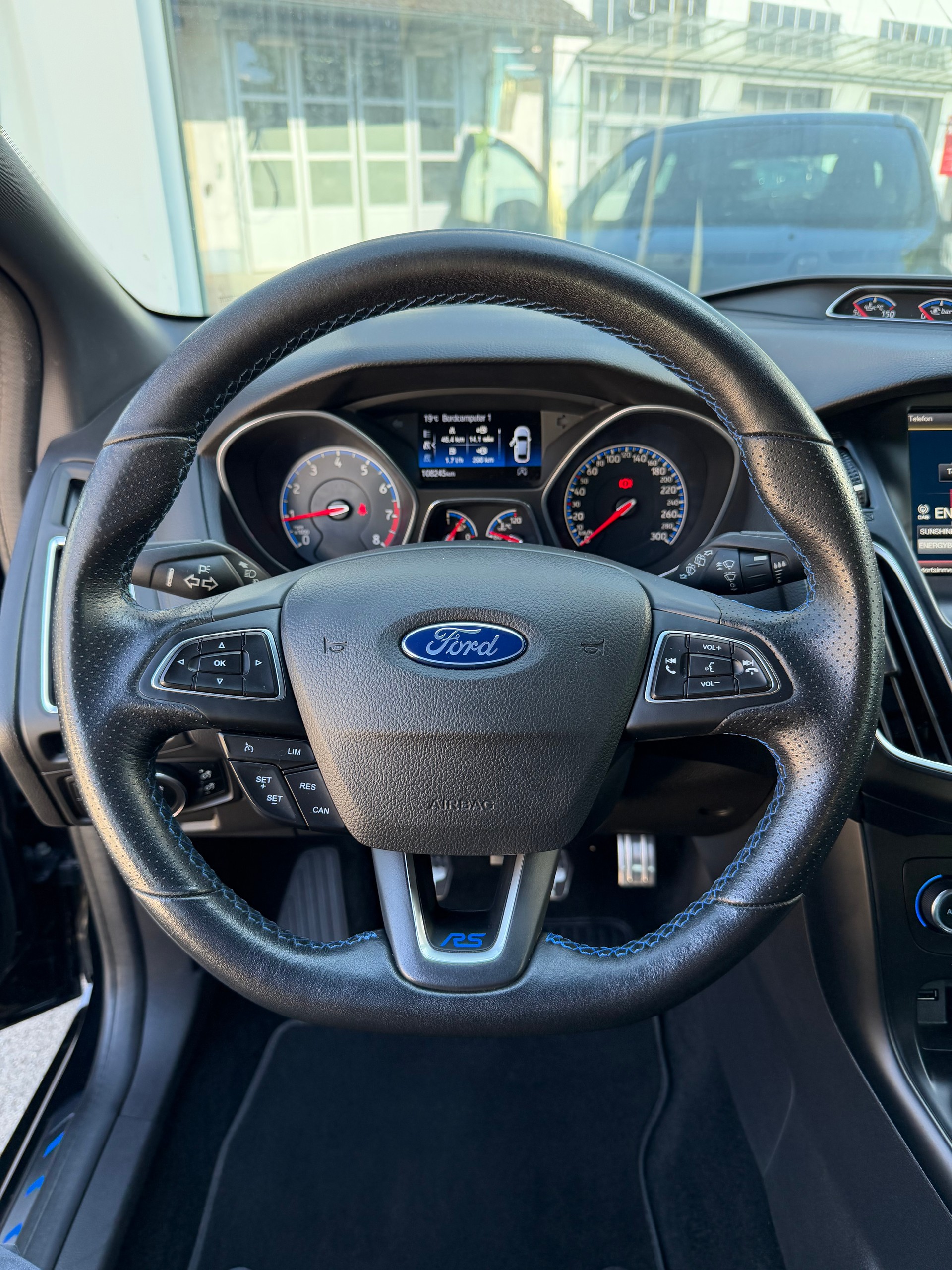 FORD Focus 2.3 EcoBoost RS AWD-image-10