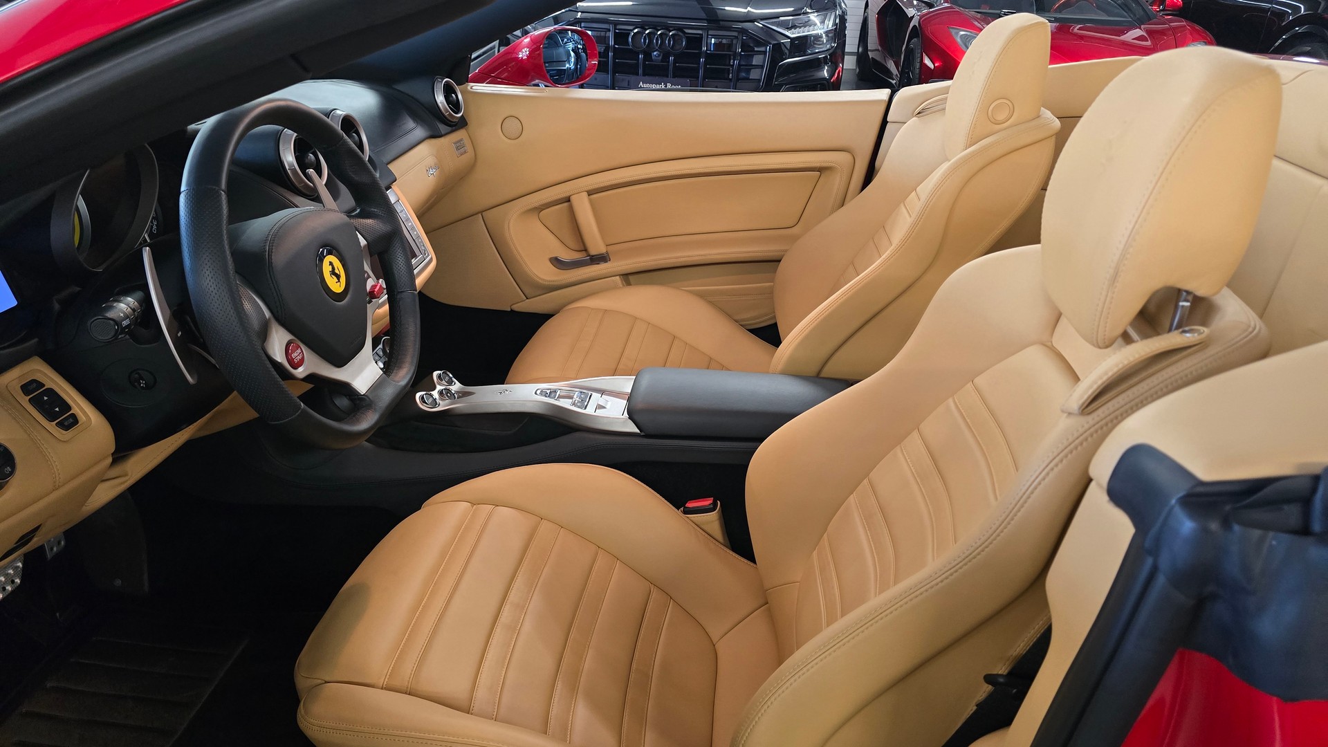 FERRARI California 4.3 V8-image-13