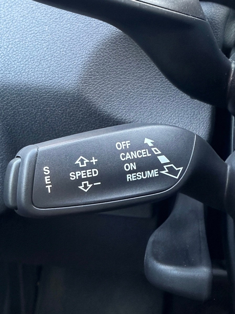 AUDI *RESERVIERT* A1 1.2 TFSI (S-Line) Ambition *1. Hand*-image-17