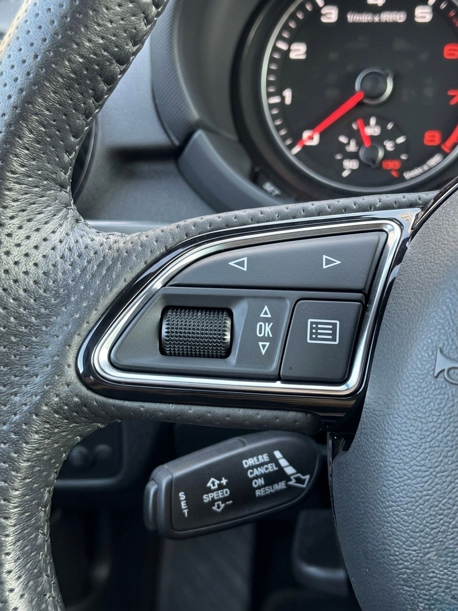 AUDI *RESERVIERT* A1 1.2 TFSI (S-Line) Ambition *1. Hand*-image-15