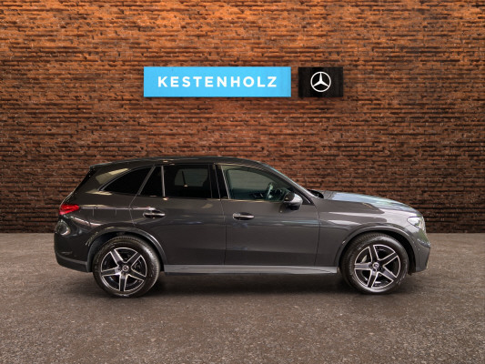 MERCEDES-BENZ GLC 300 d 4M 9G-Tronic-showroom-element-2