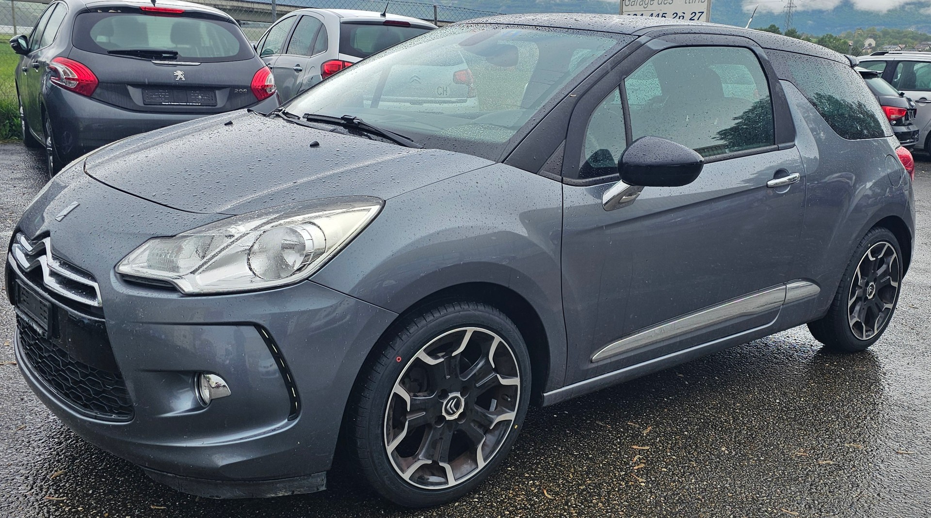 DS AUTOMOBILES DS3 1.6 16V HDi Sport Chic-image-3