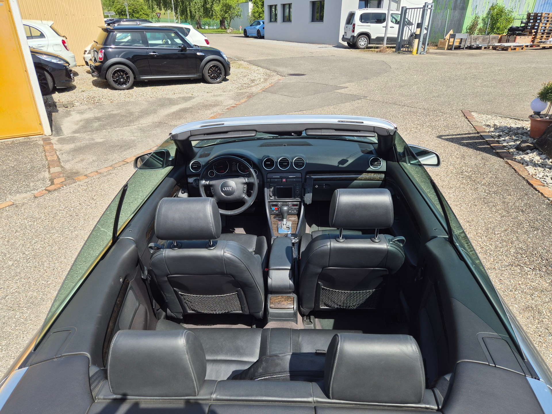 AUDI A4 Cabriolet 3.0 V6-image-5
