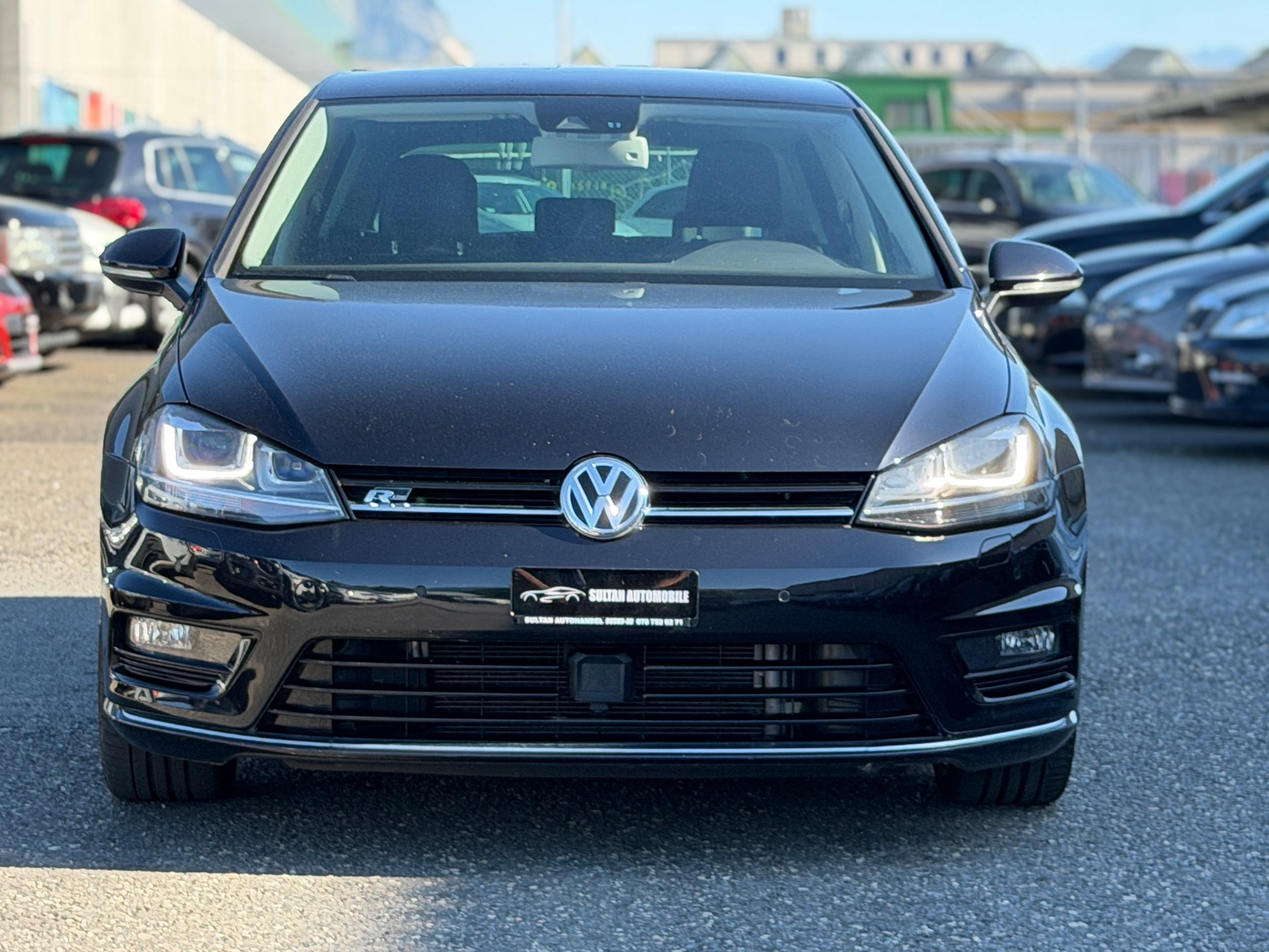 VW Golf 2.0 TDI R-Line Design 4Motion