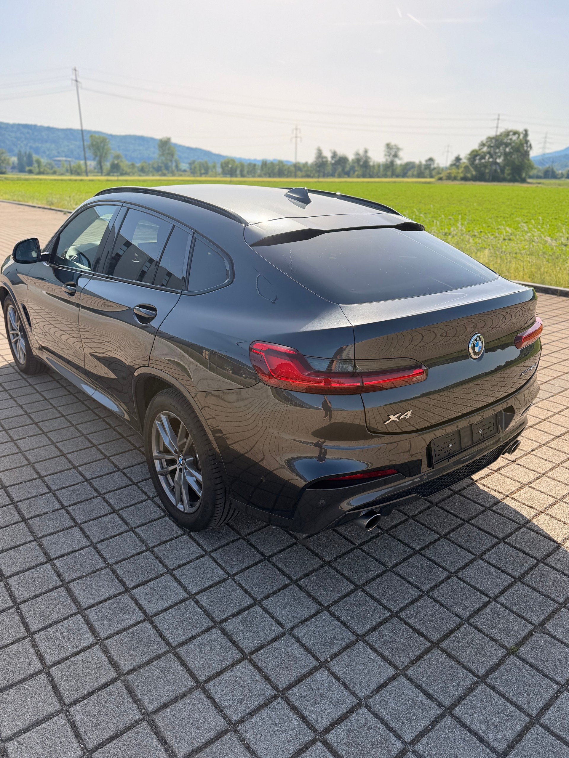 BMW X4 xDrive 30d M Sport X Steptronic-image-13