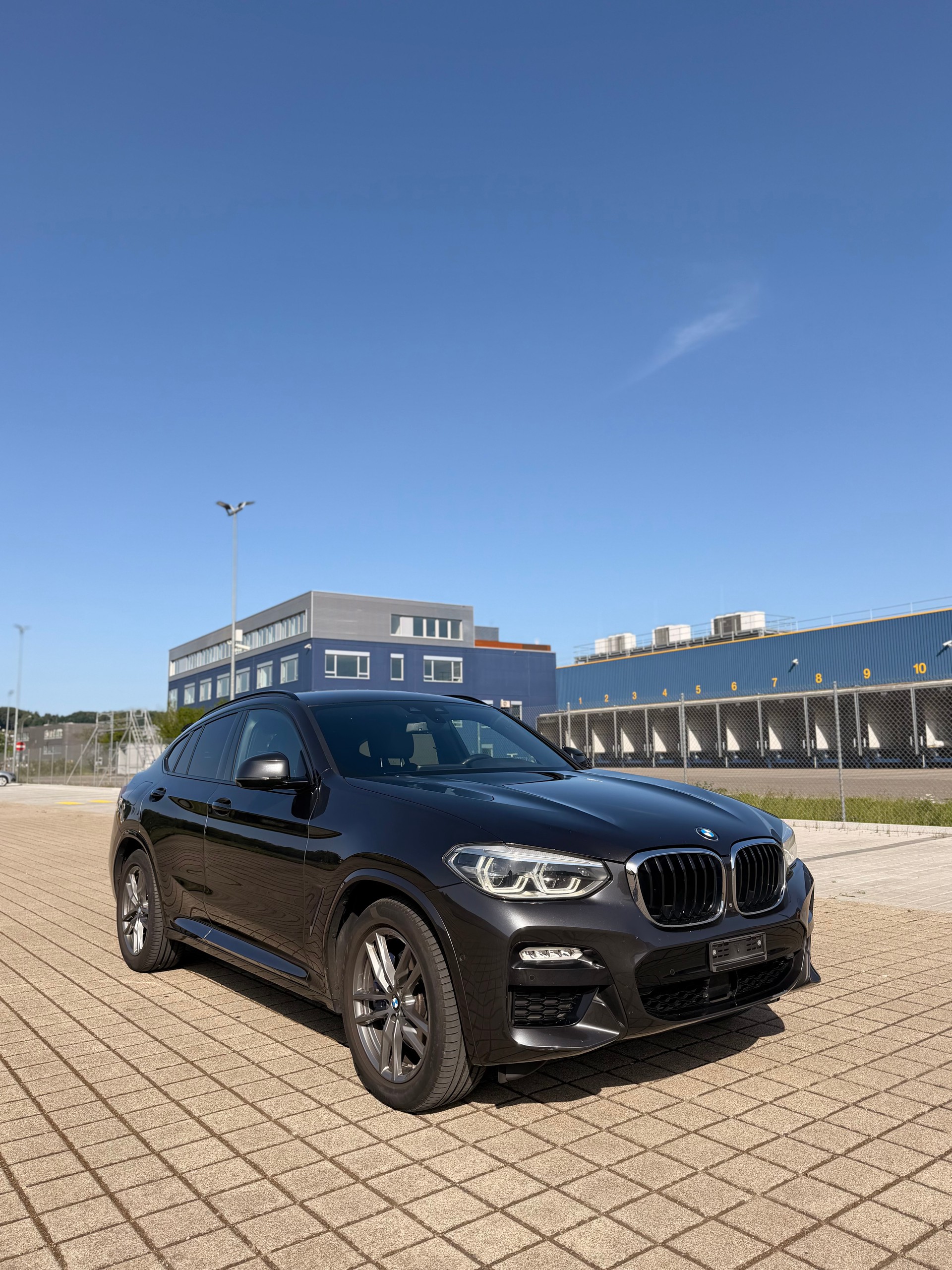 BMW X4 xDrive 30d M Sport X Steptronic-image-4