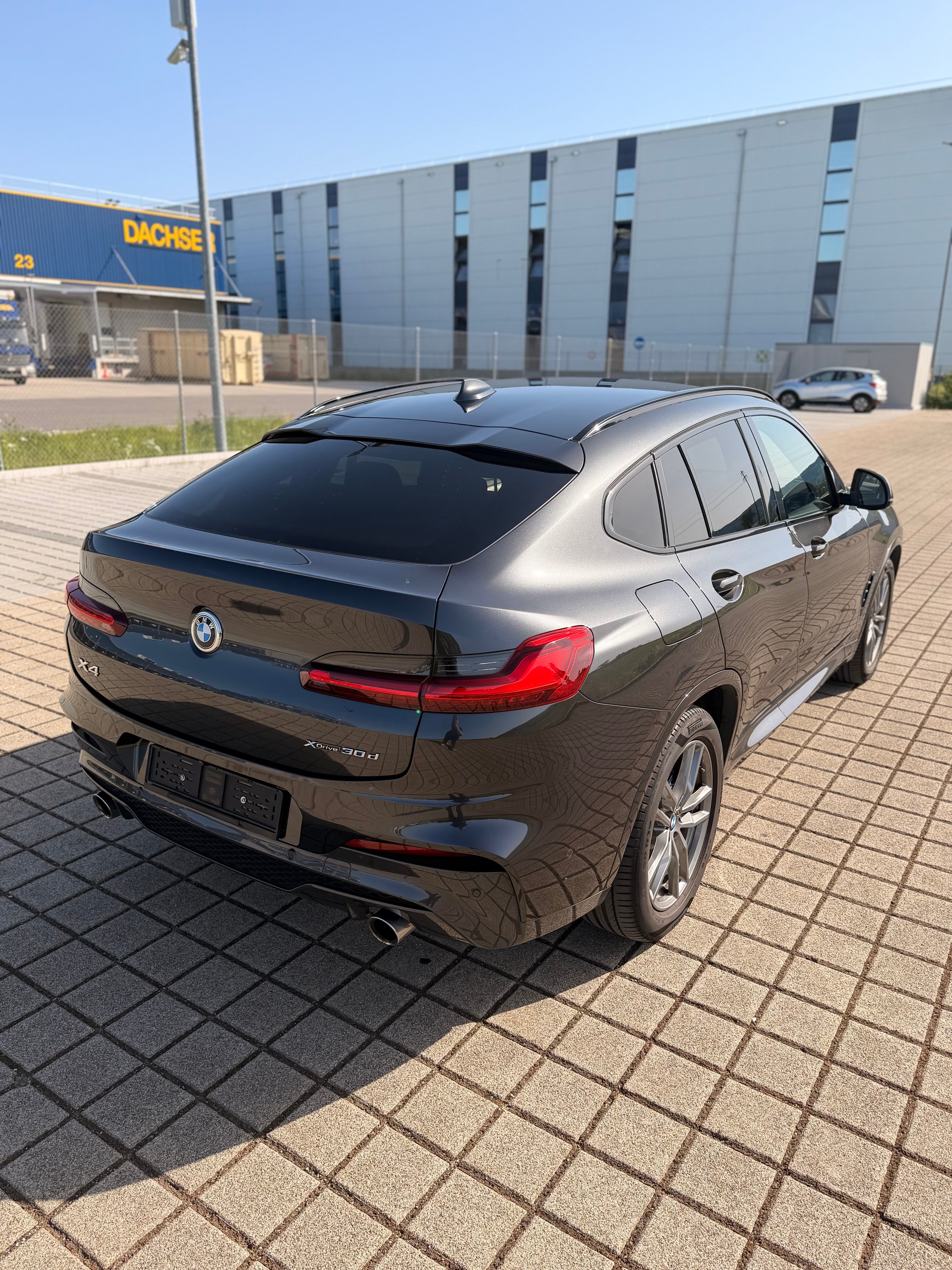 BMW X4 xDrive 30d M Sport X Steptronic-image-8