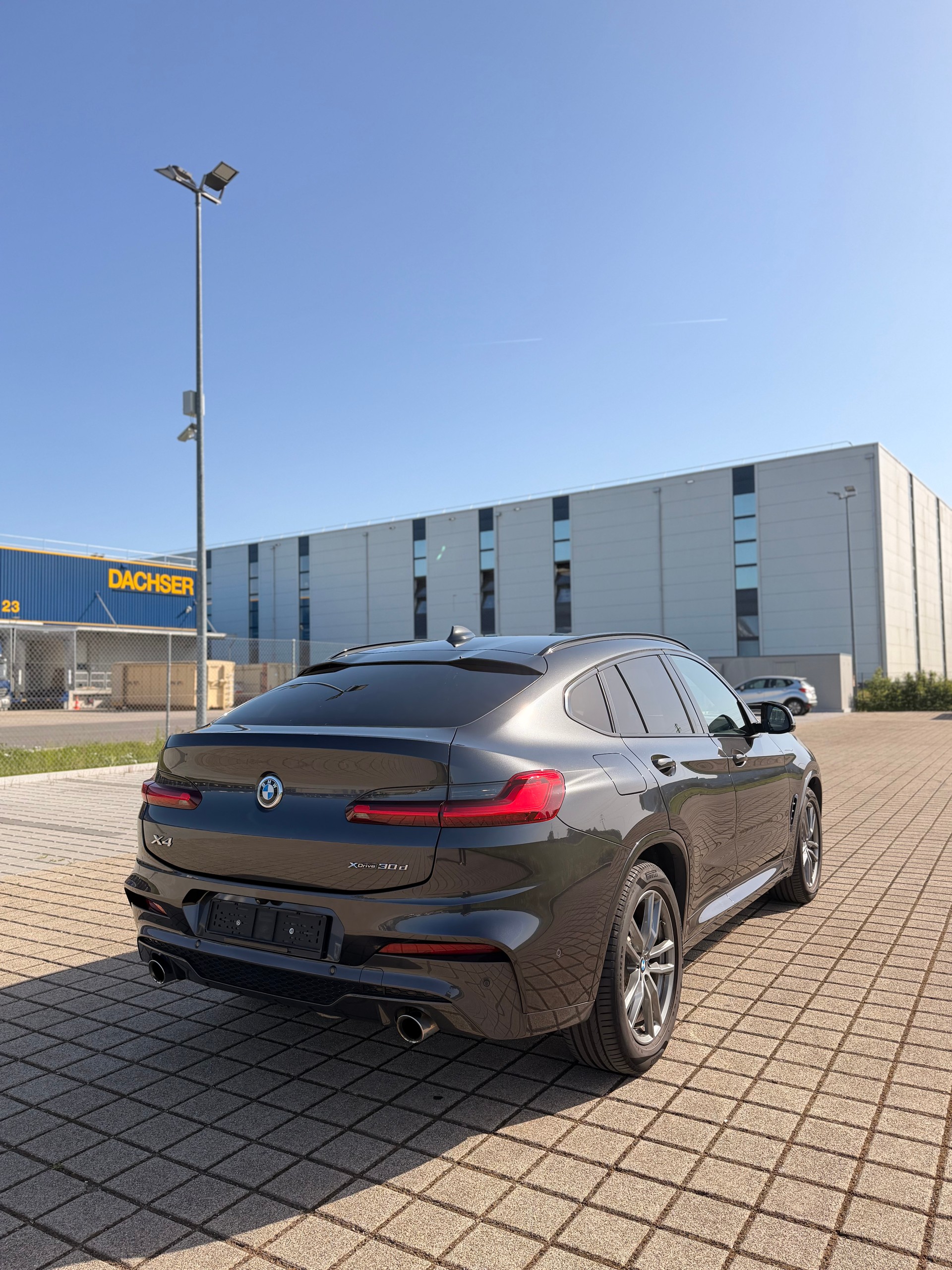 BMW X4 xDrive 30d M Sport X Steptronic-image-7