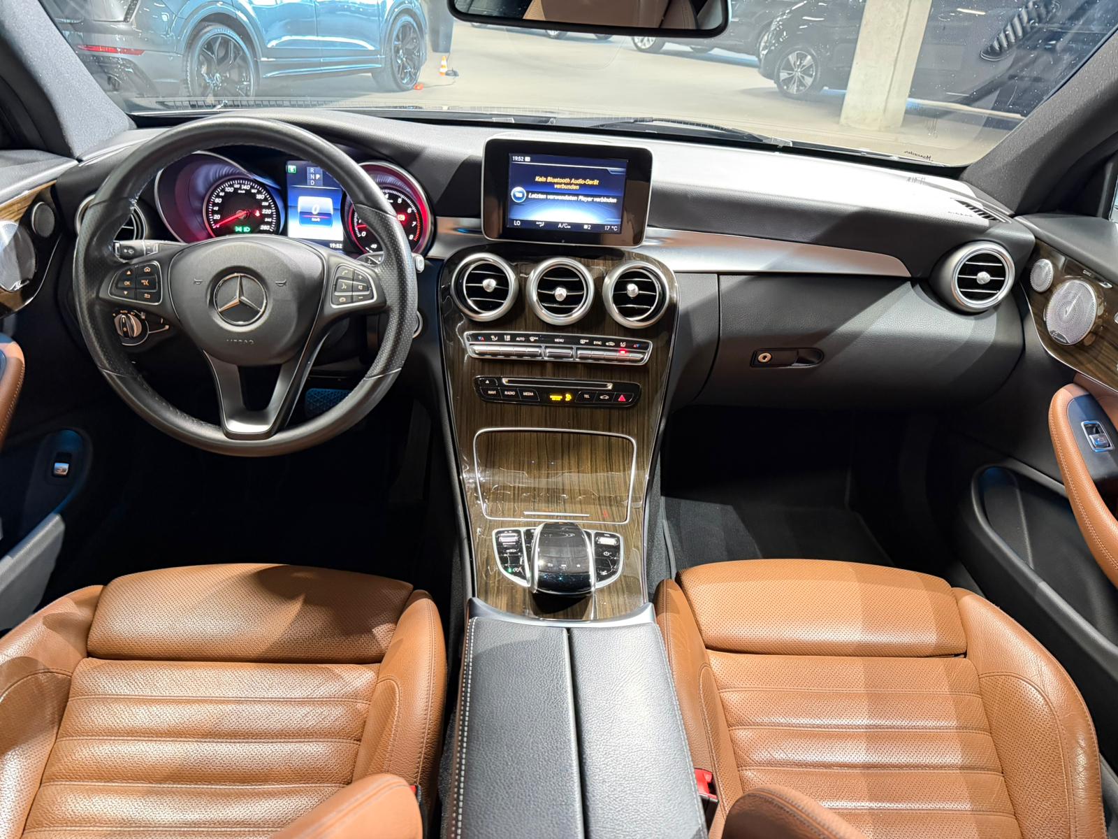 MERCEDES-BENZ C 400 Coupé 4Matic 9G-tronic-image-19