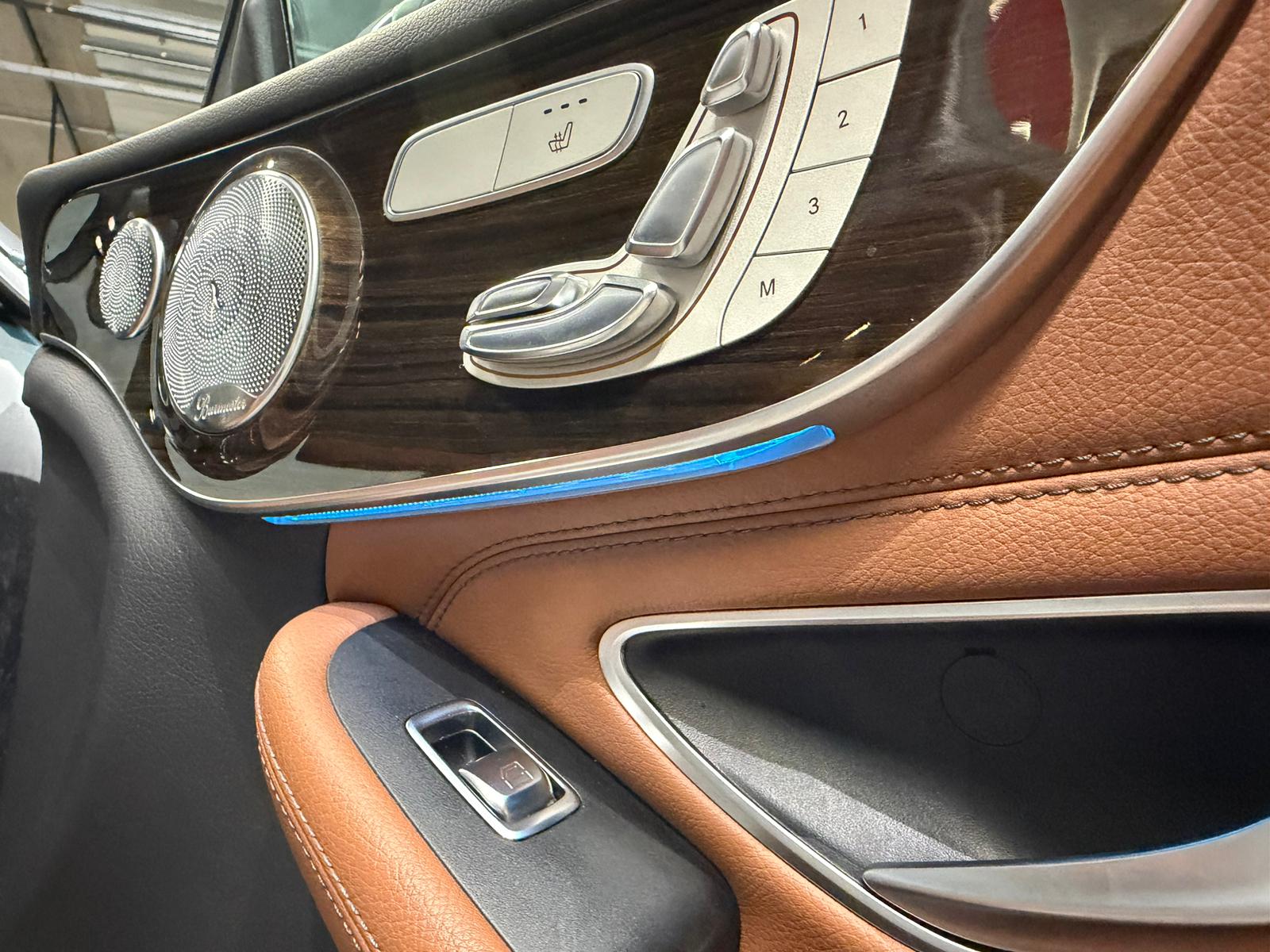MERCEDES-BENZ C 400 Coupé 4Matic 9G-tronic-image-17