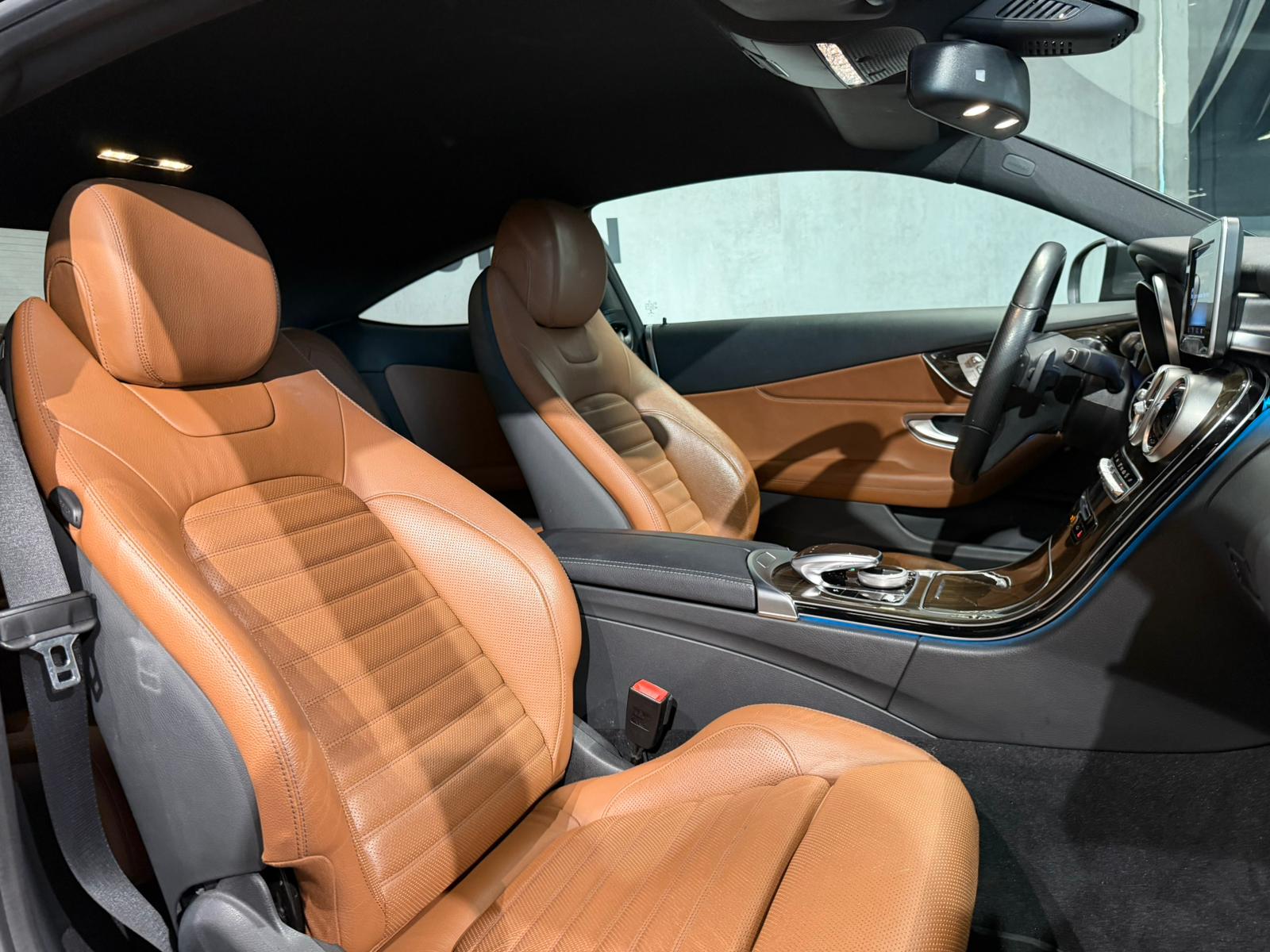 MERCEDES-BENZ C 400 Coupé 4Matic 9G-tronic-image-15