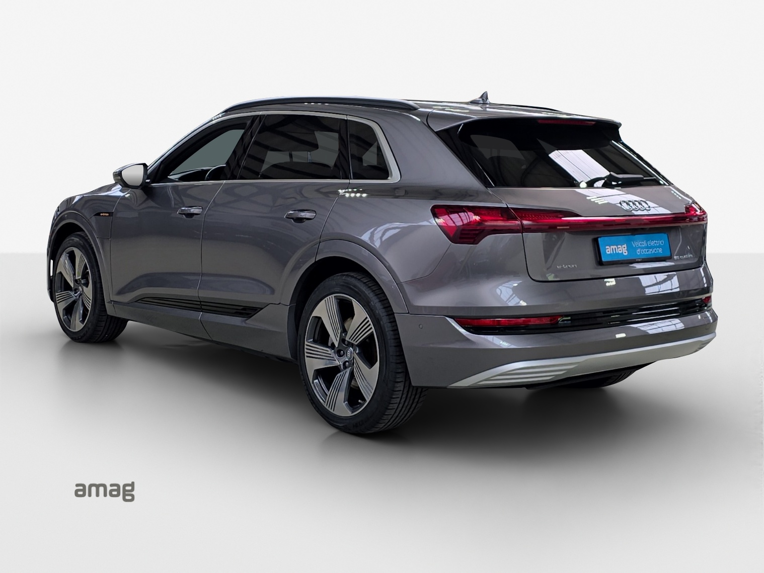 AUDI e-tron 55 Advanced quattro-showroom-element-3