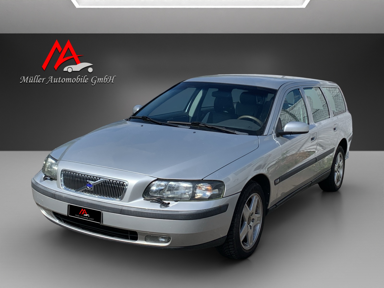 VOLVO V70 2.5T AWD Titanium Edition