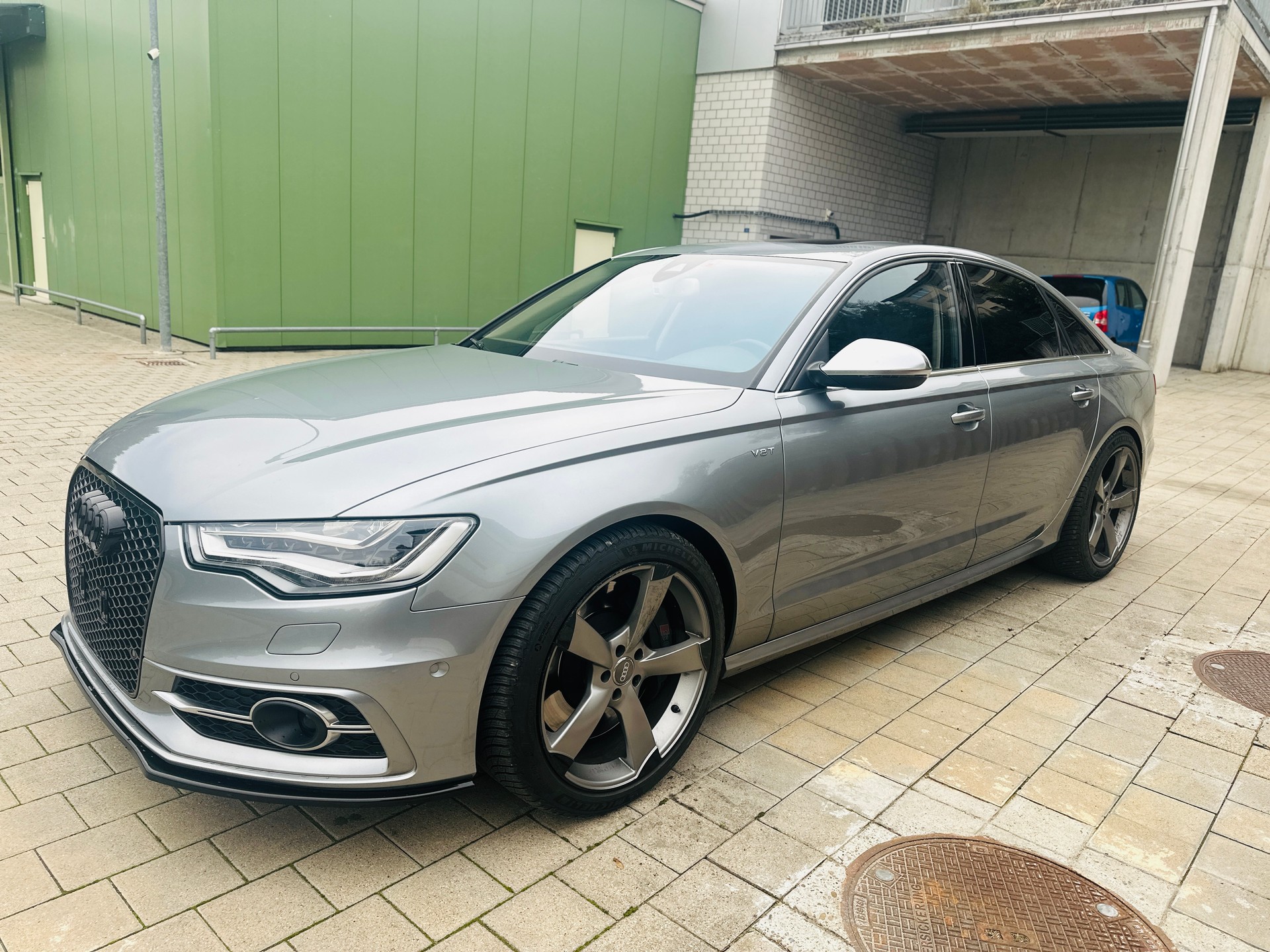 AUDI S6 Limousine 4.0 TFSI V8 quattro S-tronic-image-8