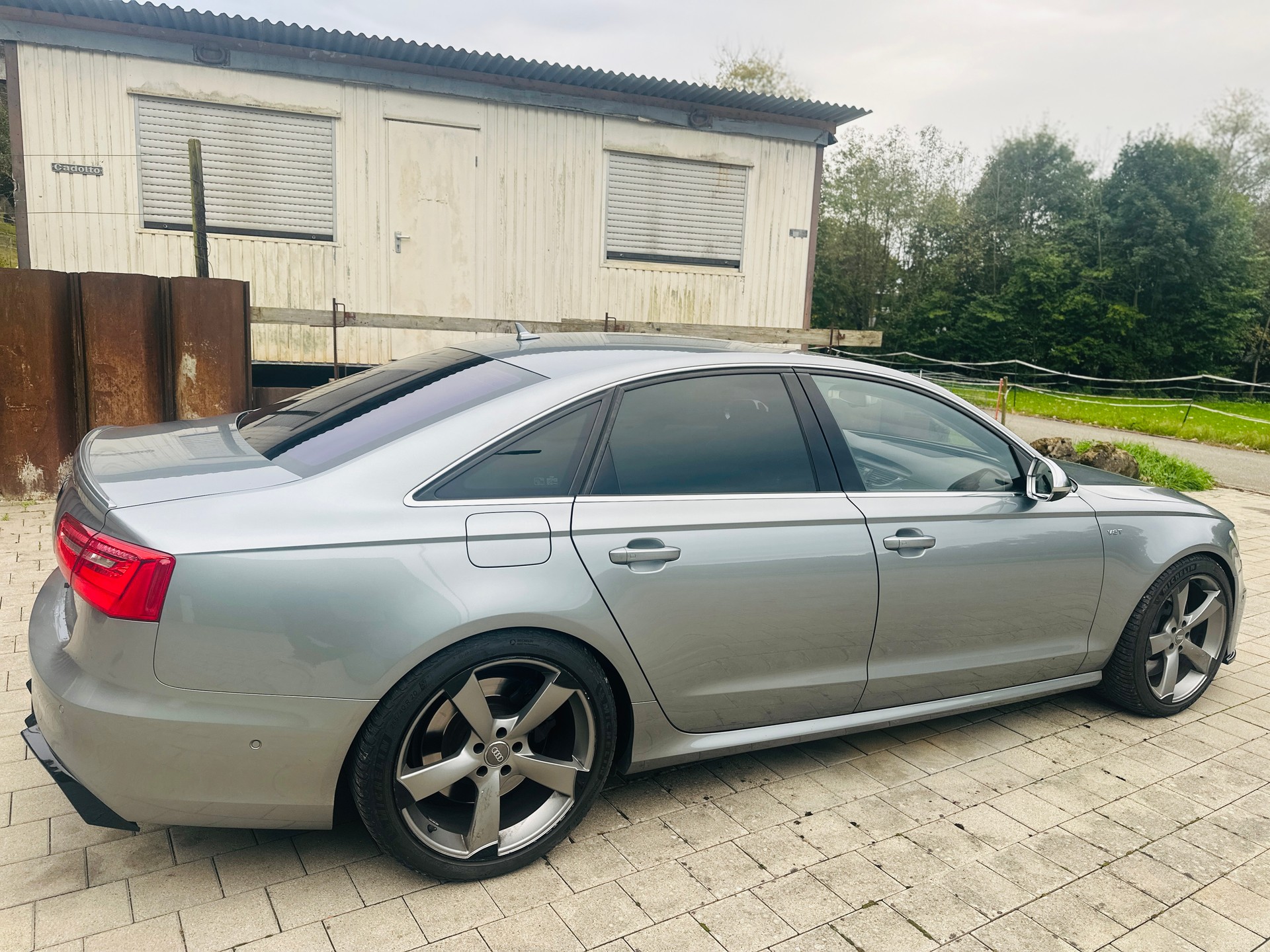AUDI S6 Limousine 4.0 TFSI V8 quattro S-tronic-image-5
