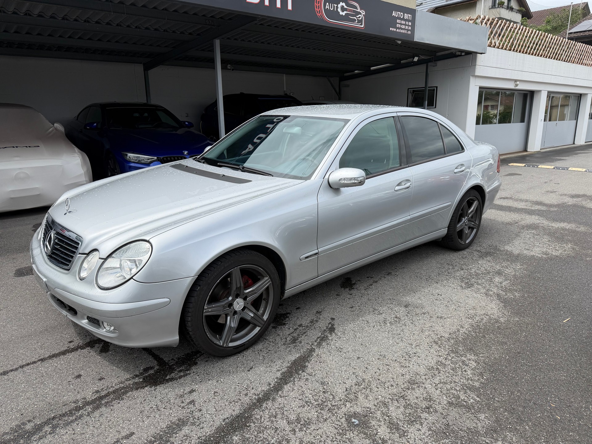 MERCEDES-BENZ E 320 CDI Classic Automatic
