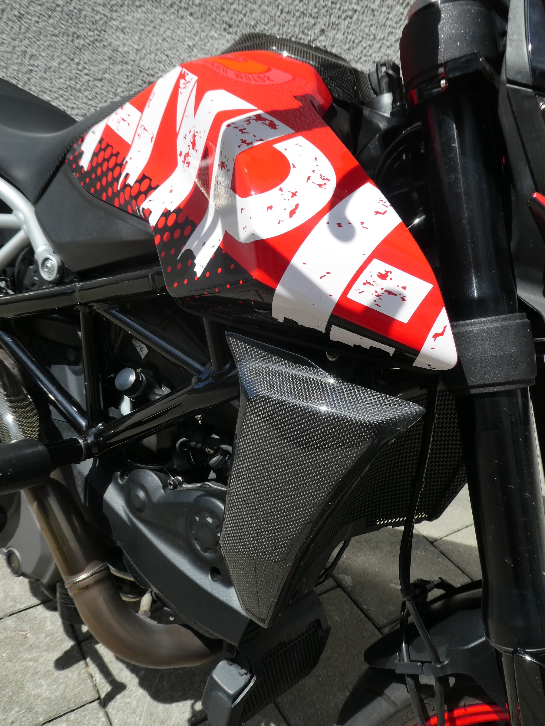 DUCATI Hypermotard 950 RVE (35kW)-image-6