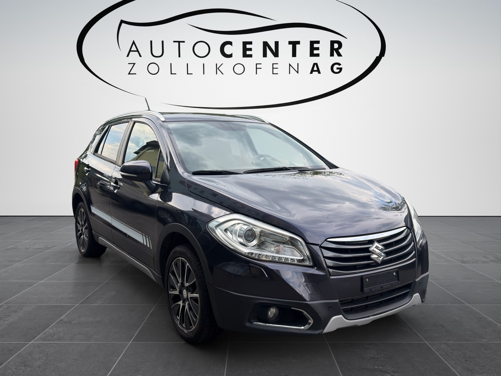 SUZUKI SX4 S-Cross 1.6 TD GL Top 4WD-showroom-element-1