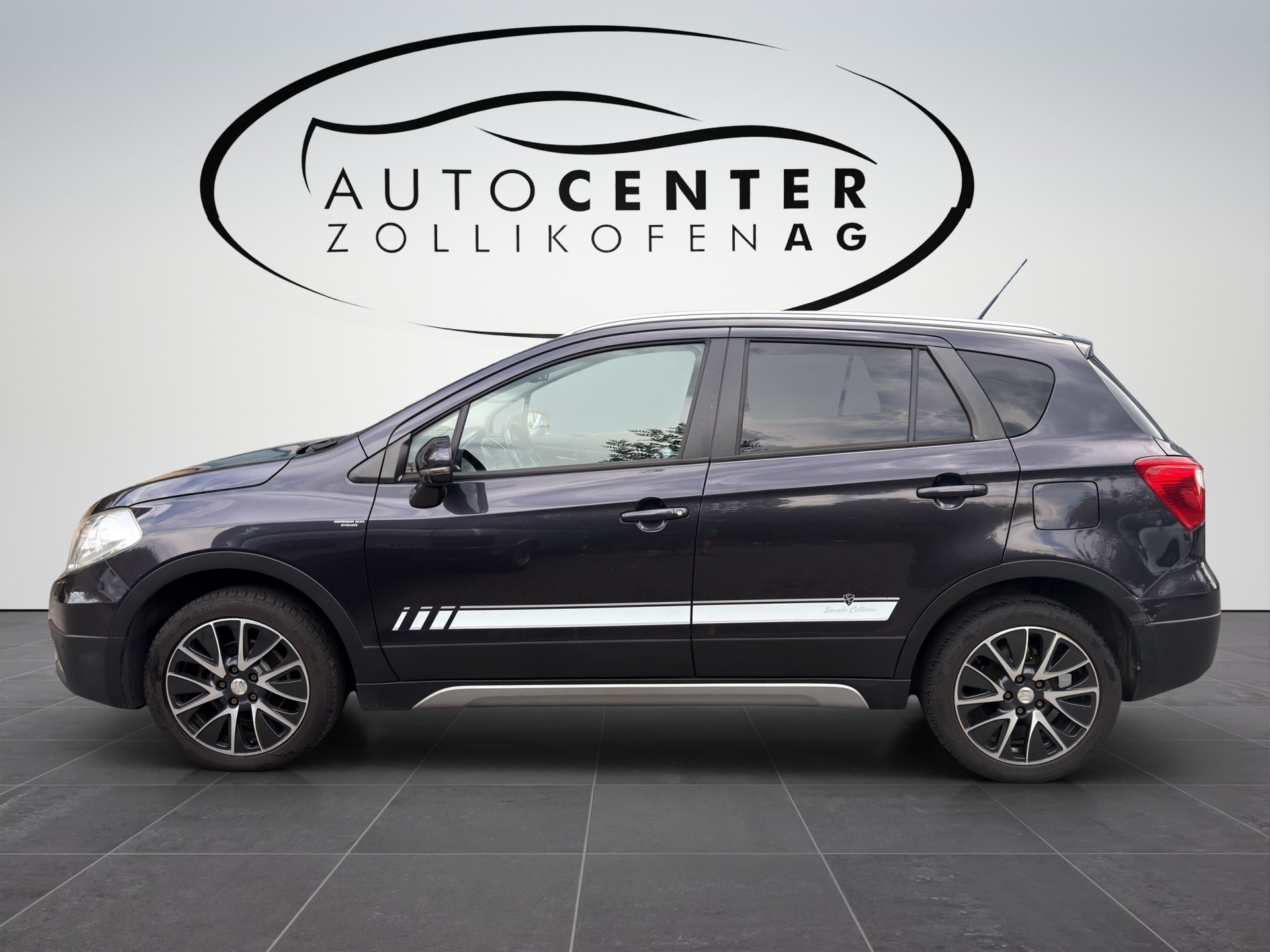 SUZUKI SX4 S-Cross 1.6 TD GL Top 4WD-showroom-element-3