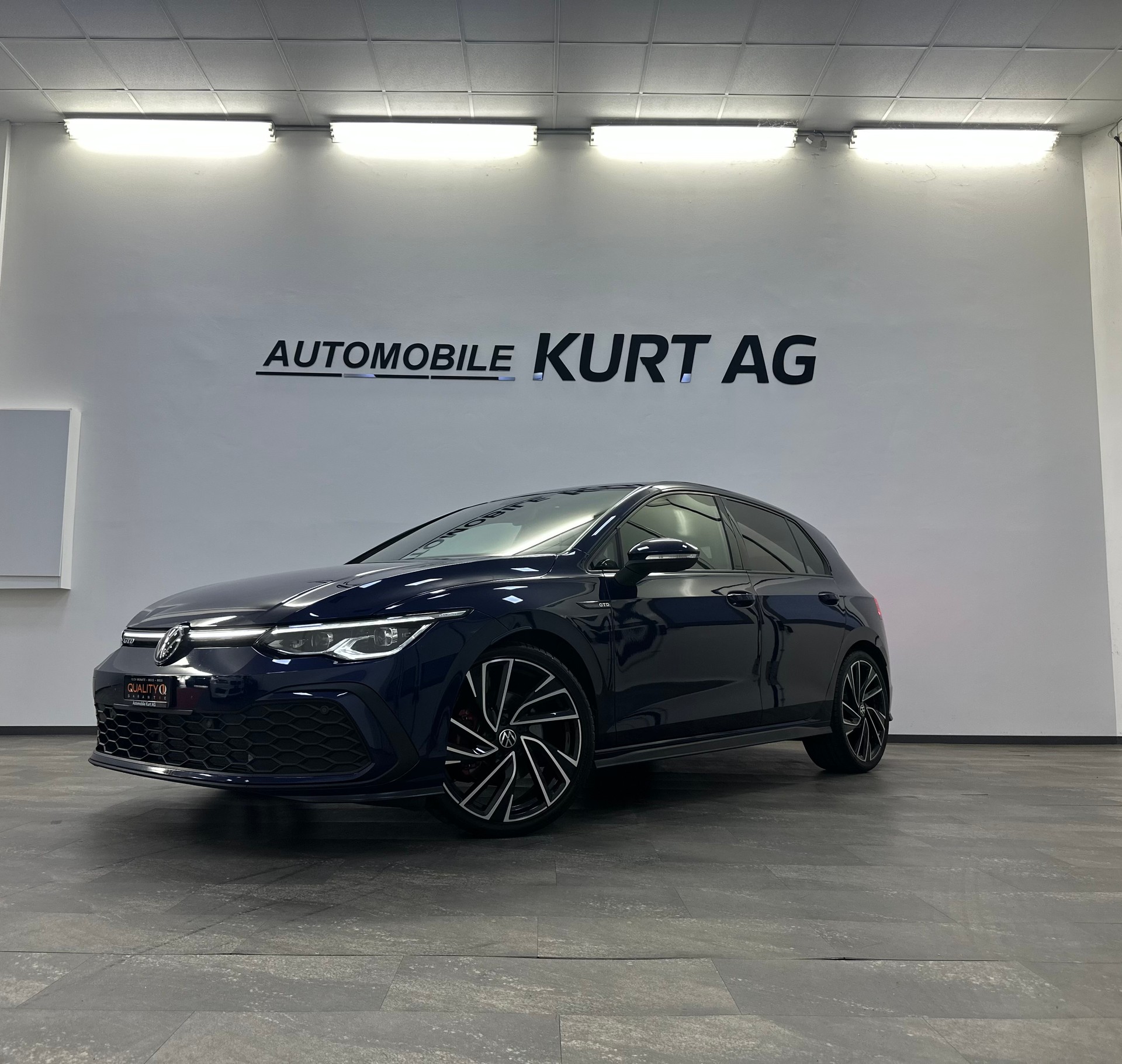 VW Golf 2.0 TDI GTD DSG-showroom-element-1