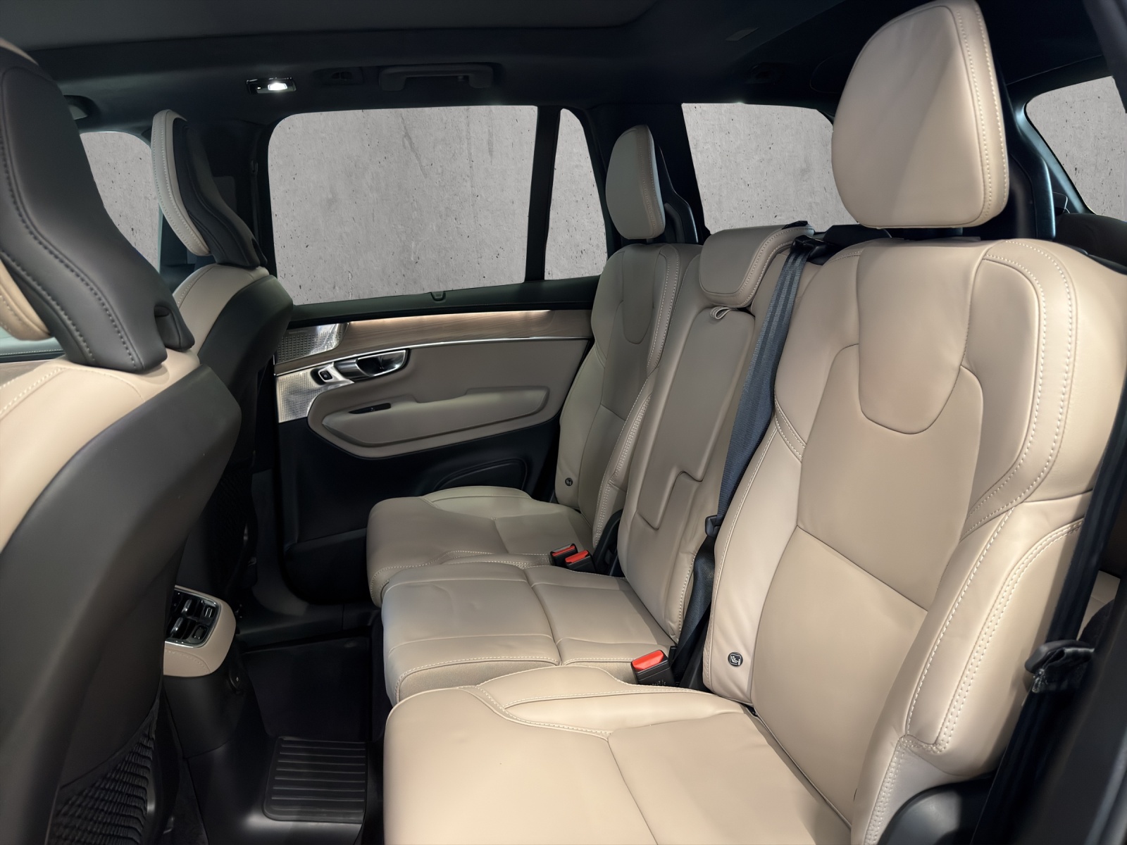 VOLVO XC90 T8 eAWD PluginHybrid Ultra Dark Geartronic-image-15