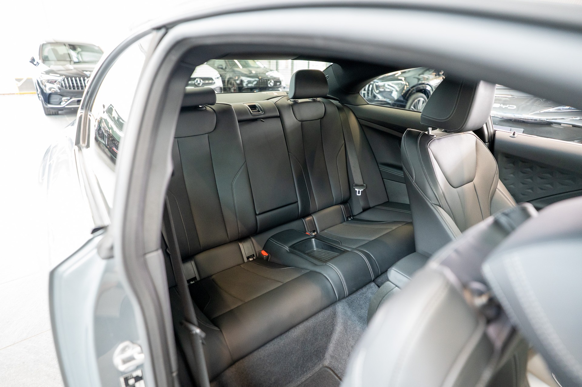 BMW 230i Coupé M Sport / LCI / 360°Kamera / el.Sitze-image-13