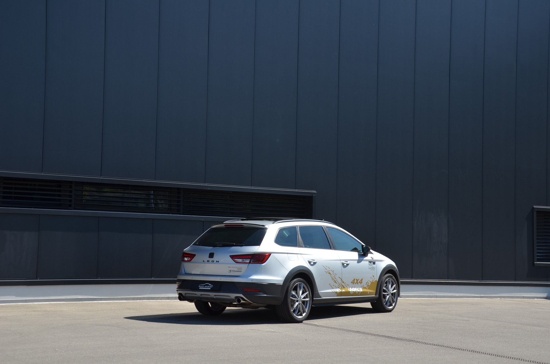 SEAT Leon ST 1.8 TSI X-Perience 4Drive DSG-showroom-element-2