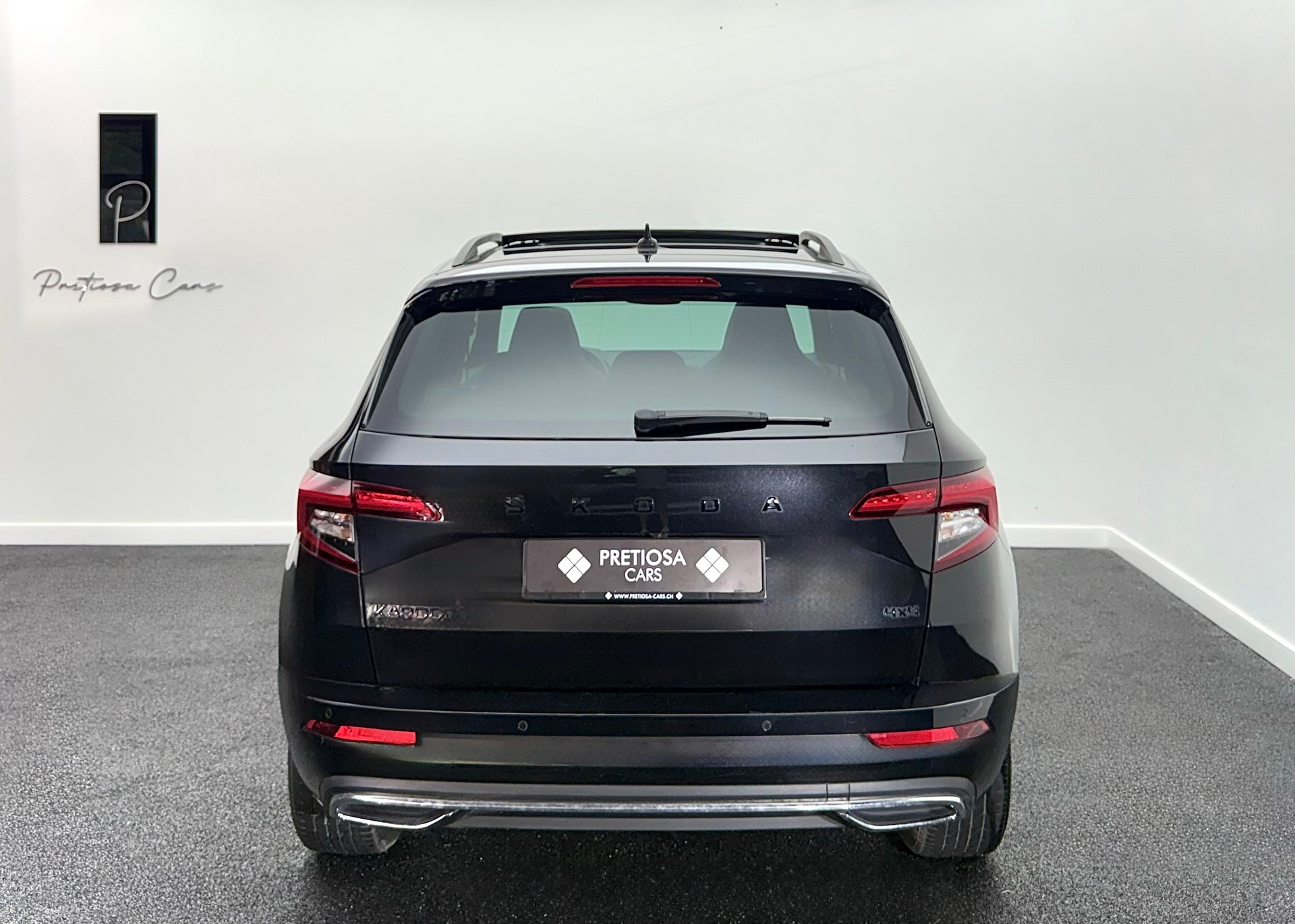 SKODA Karoq 2.0 TDI SCR SportLine 4x4 DSG PANORAMADACH-image-5