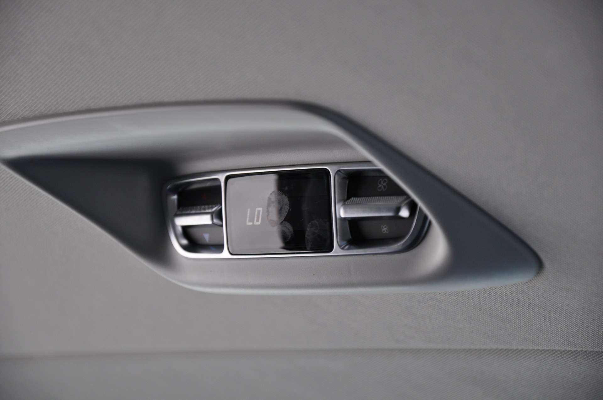 MERCEDES-BENZ V 300 d extralang Avantgarde 4Matic 9G-Tronic-image-18