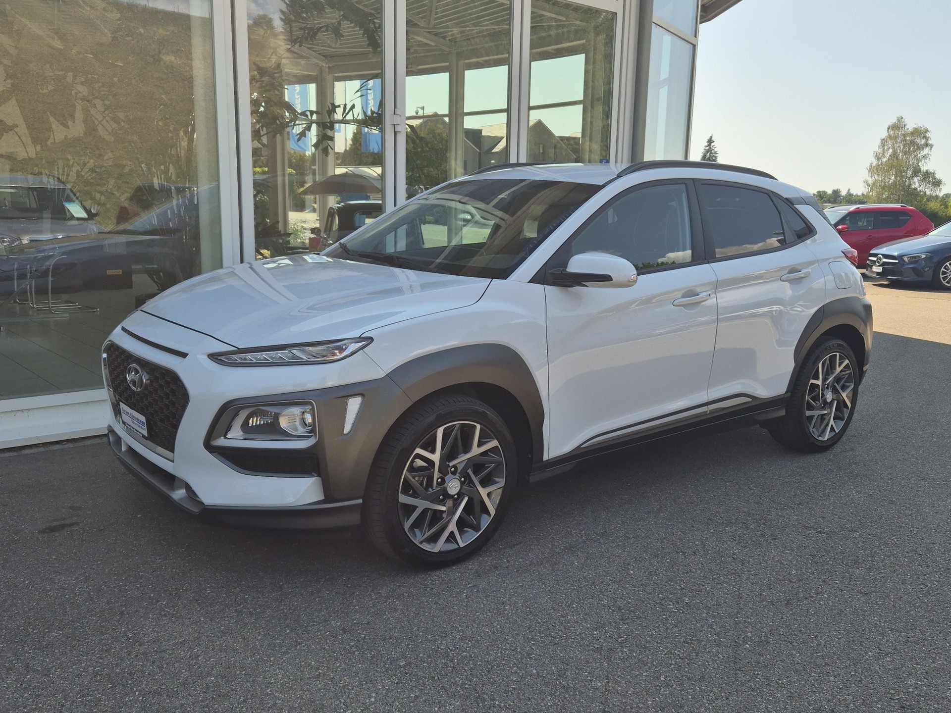 HYUNDAI Kona 1.6 GDi HEV Amplia DCT