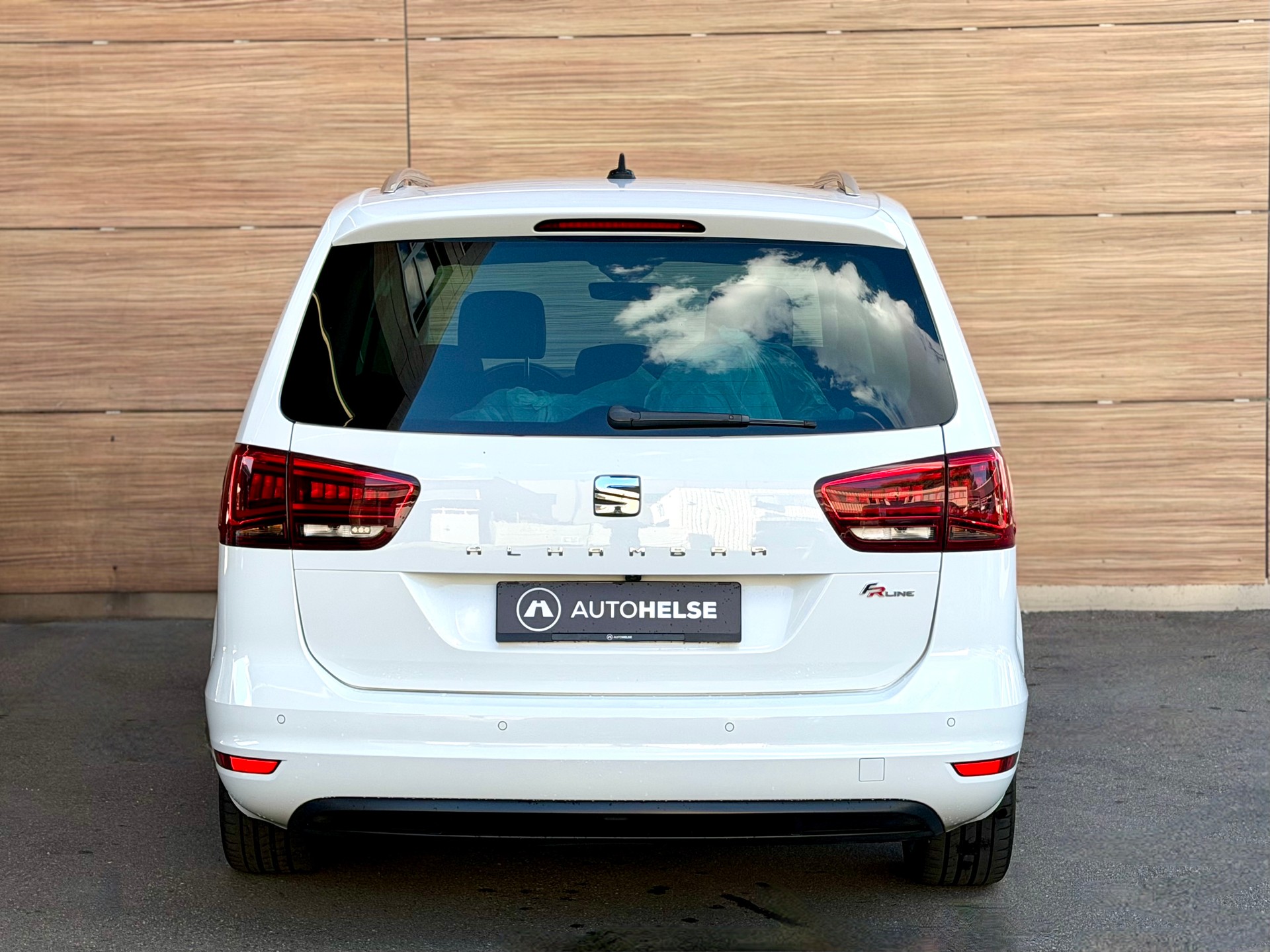 SEAT Alhambra 1.4 TSI FR Line DSG - 7 Plätzer - 8-fach Alu - AHK - Frisch ab MFK --image-3
