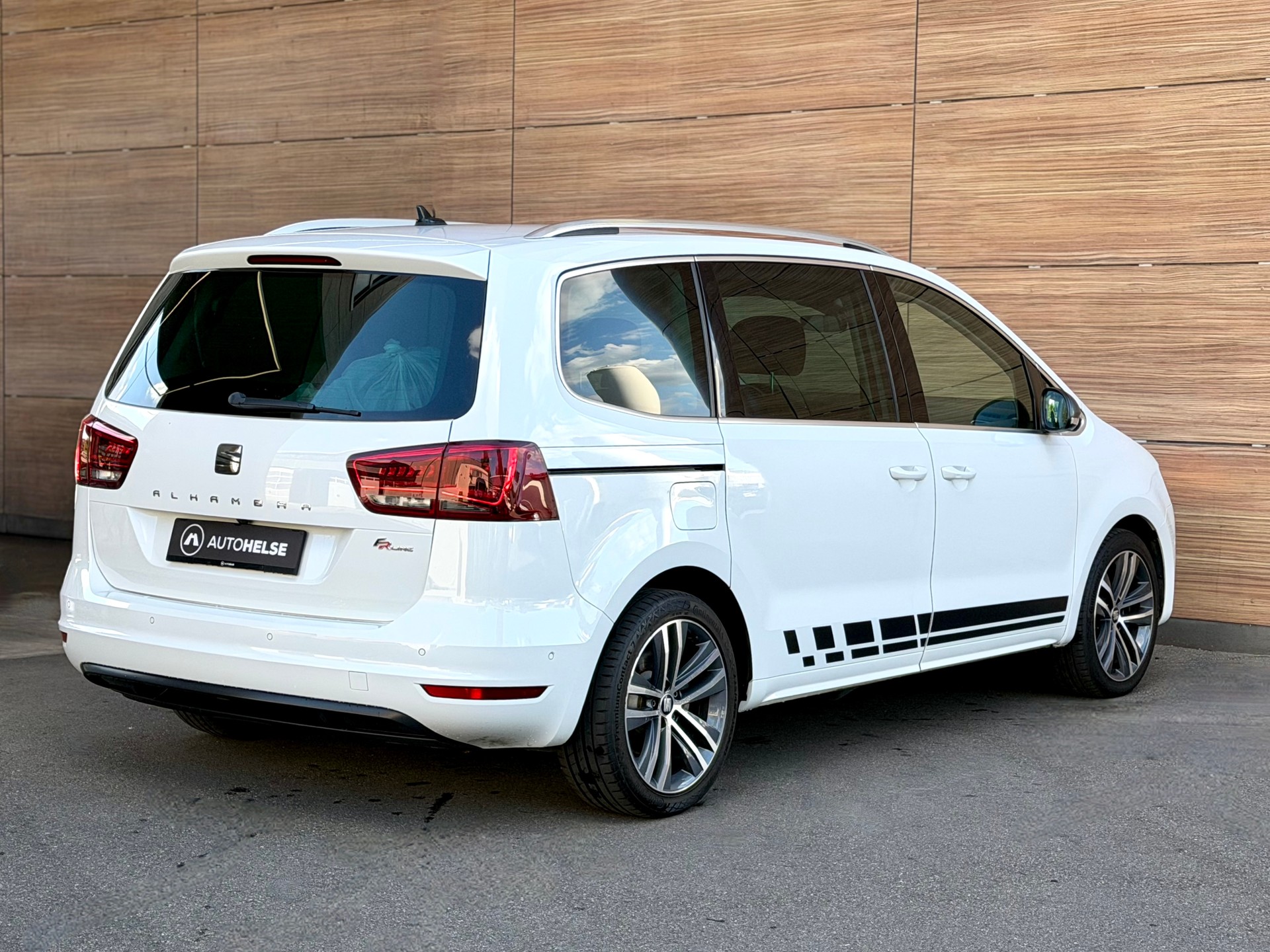 SEAT Alhambra 1.4 TSI FR Line DSG - 7 Plätzer - 8-fach Alu - AHK - Frisch ab MFK --image-5