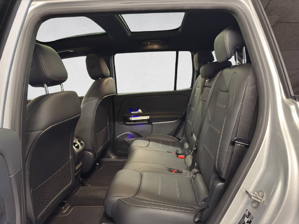 MERCEDES-BENZ EQB 350 AMG Line 4Matic-image-12