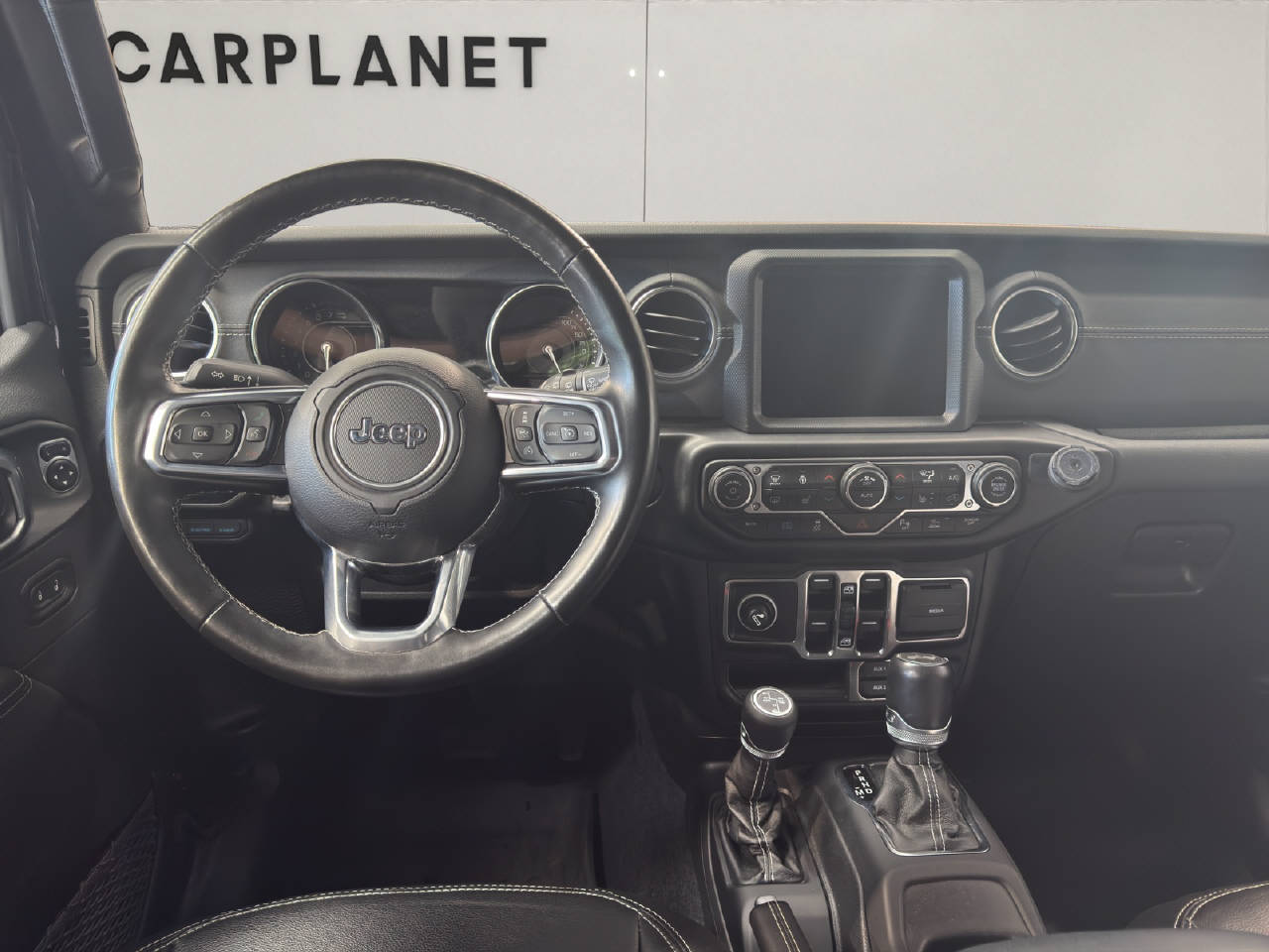 JEEP Wrangler 2.0 Turbo Sahara Unlimited 4xe-image-8