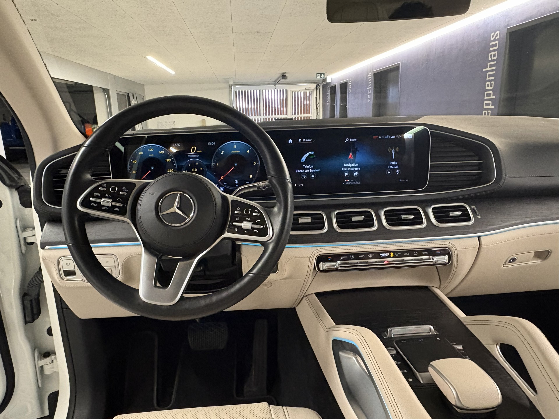 MERCEDES-BENZ GLE 400 d 4matic-image-3