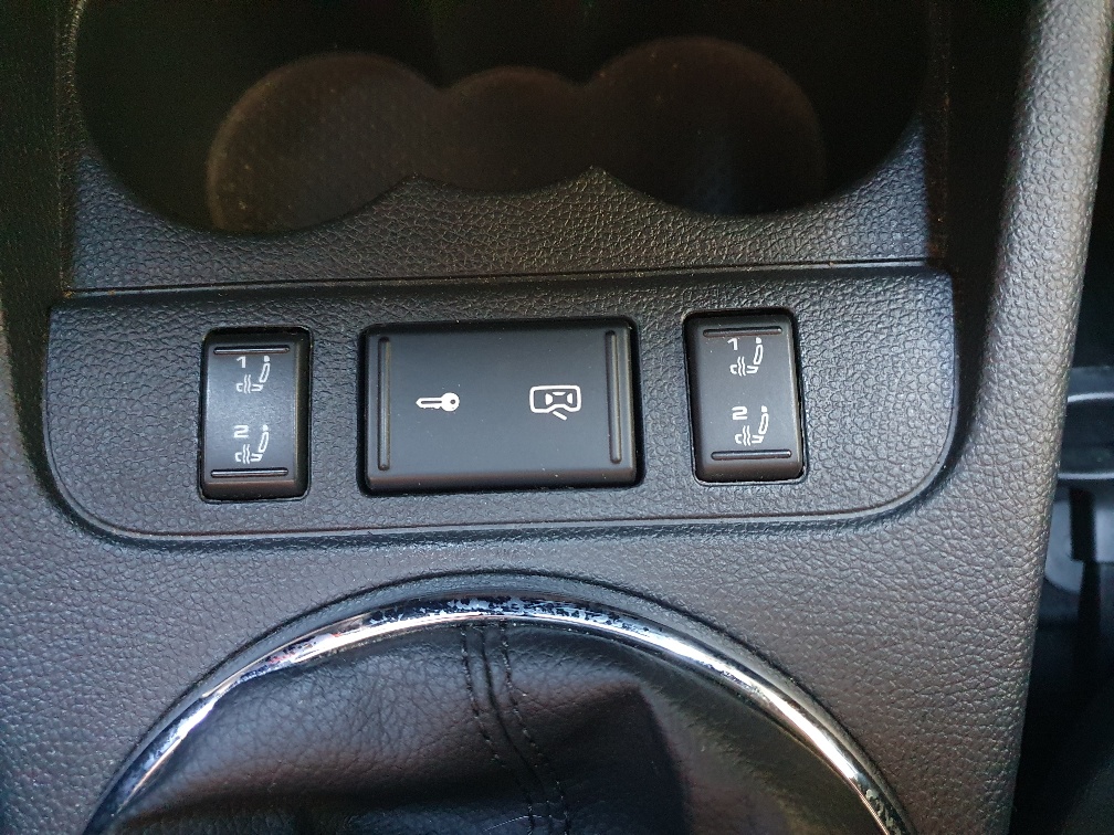 SKODA Fabia 1.2 TSI Monte Carlo-image-10