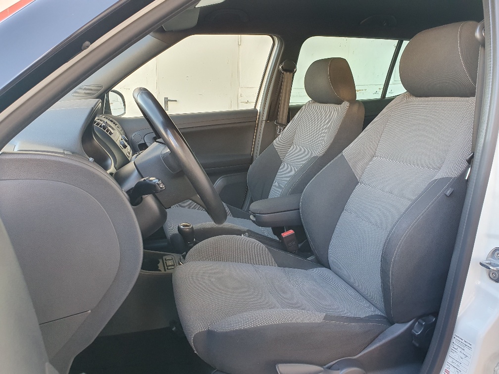 SKODA Fabia 1.2 TSI Monte Carlo-image-6