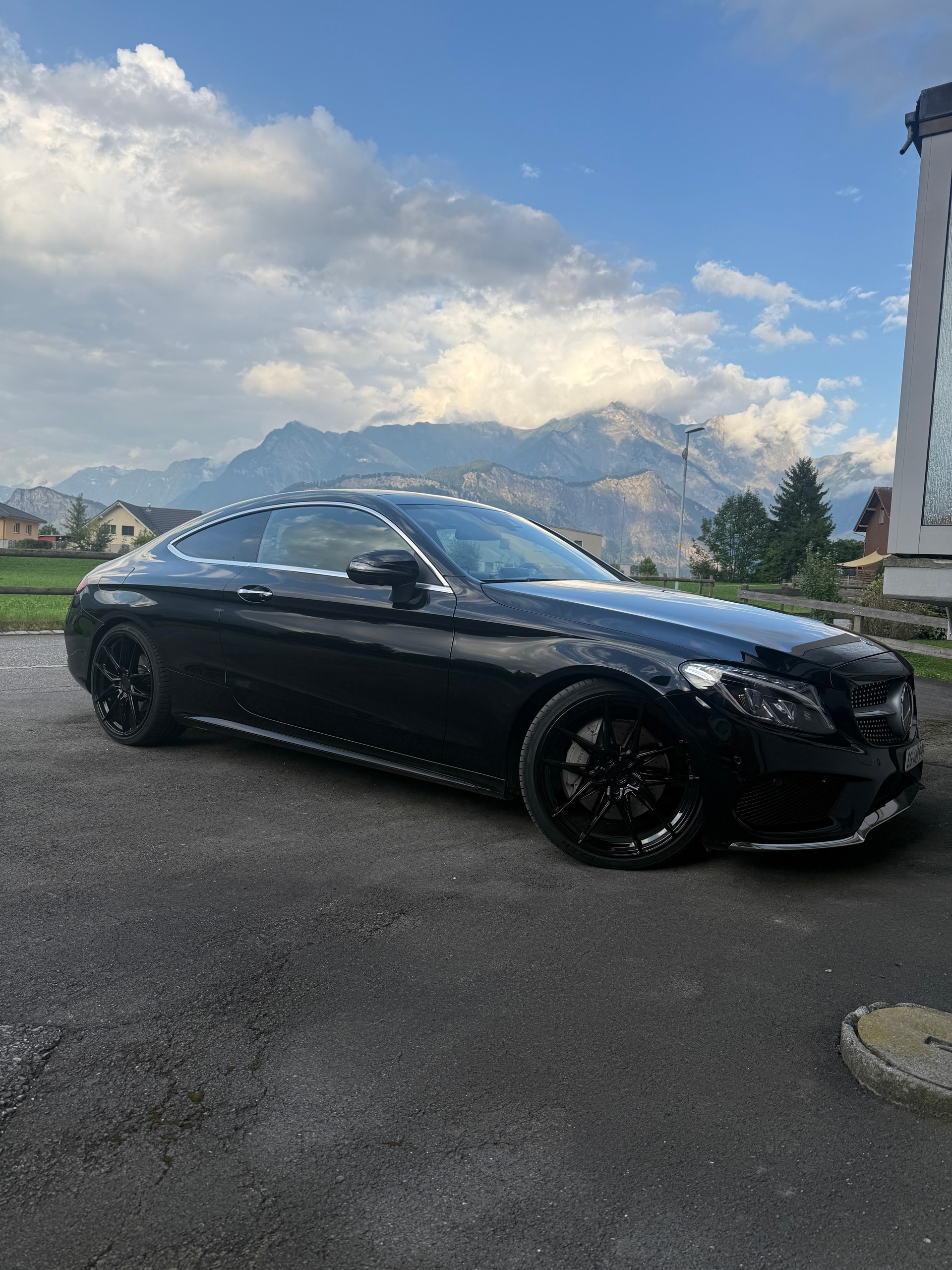 MERCEDES-BENZ C 400 AMG Line 4matic