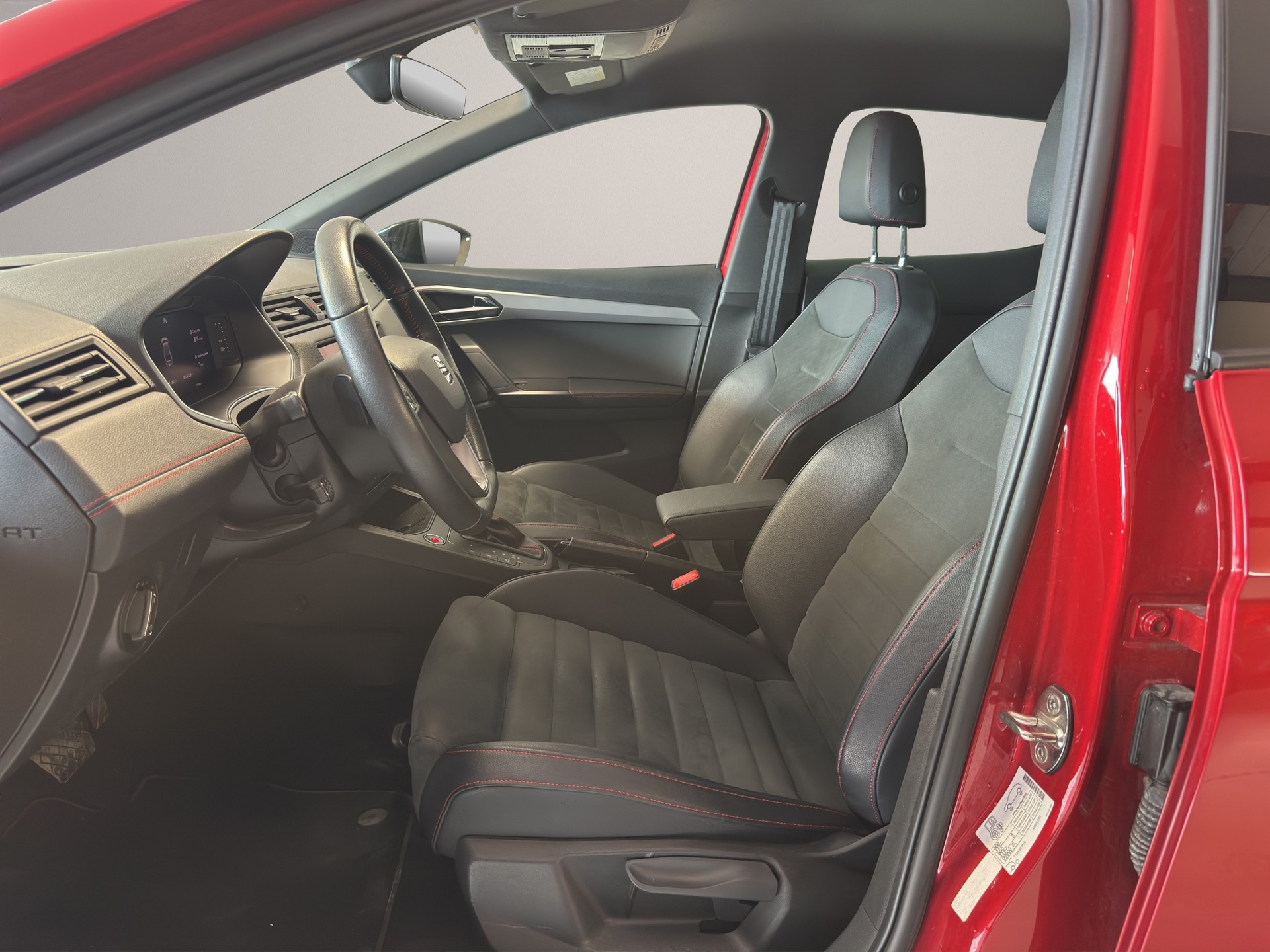 SEAT Ibiza 1.0 EcoTSI Hola FR DSG-image-8